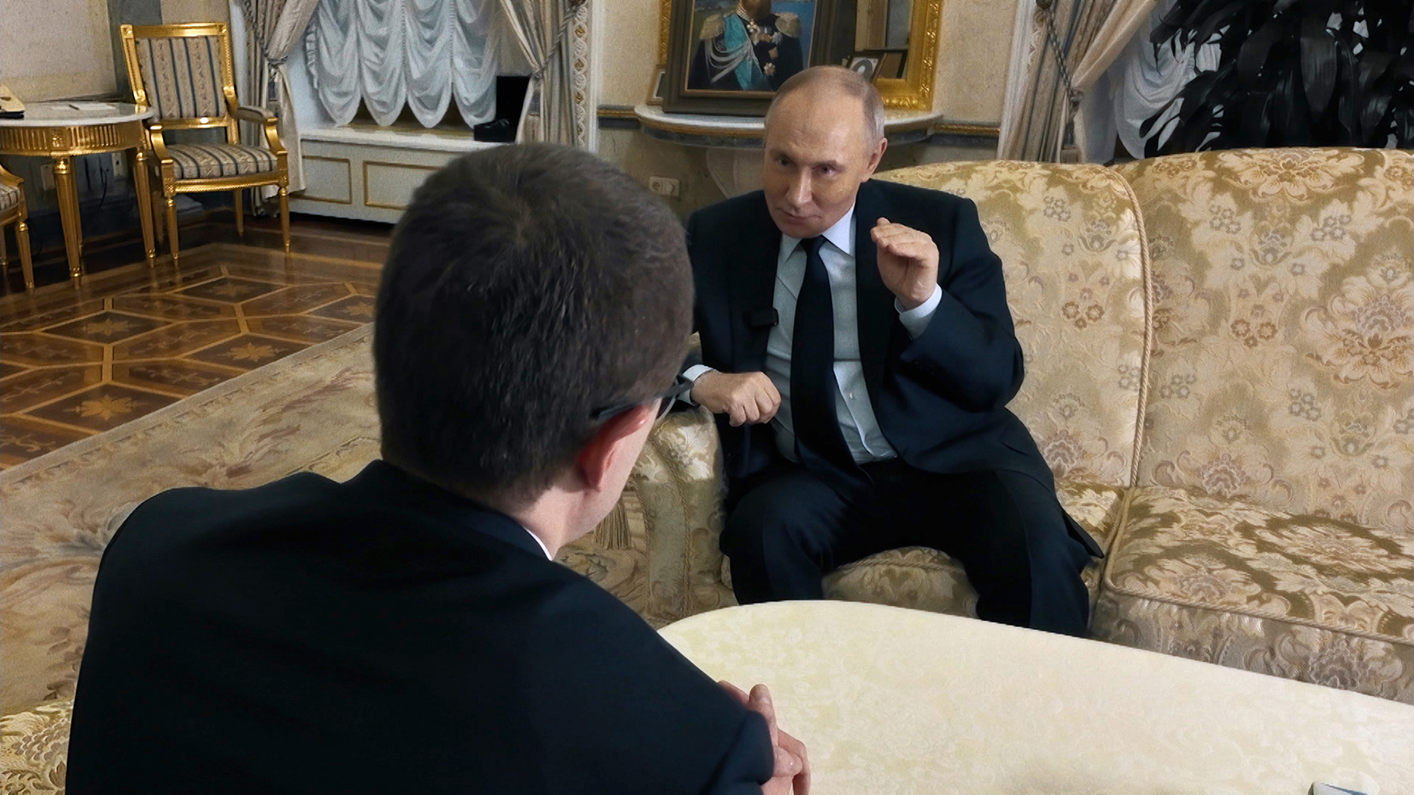 Путин, чтобы добиться доверия людей нужно эффективно и честно работать