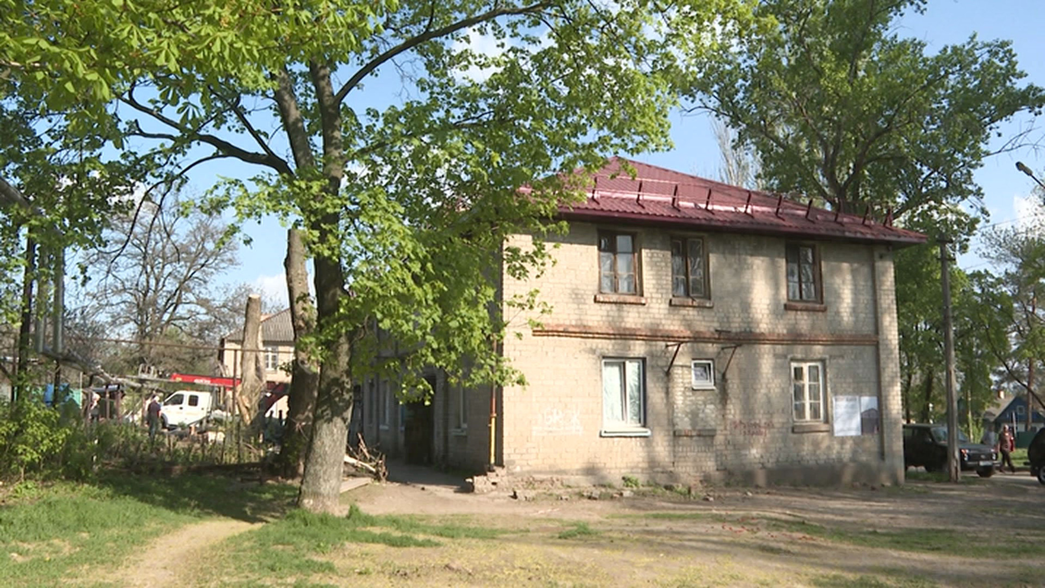 Специалисты из Москвы помогают восстановить Донецк