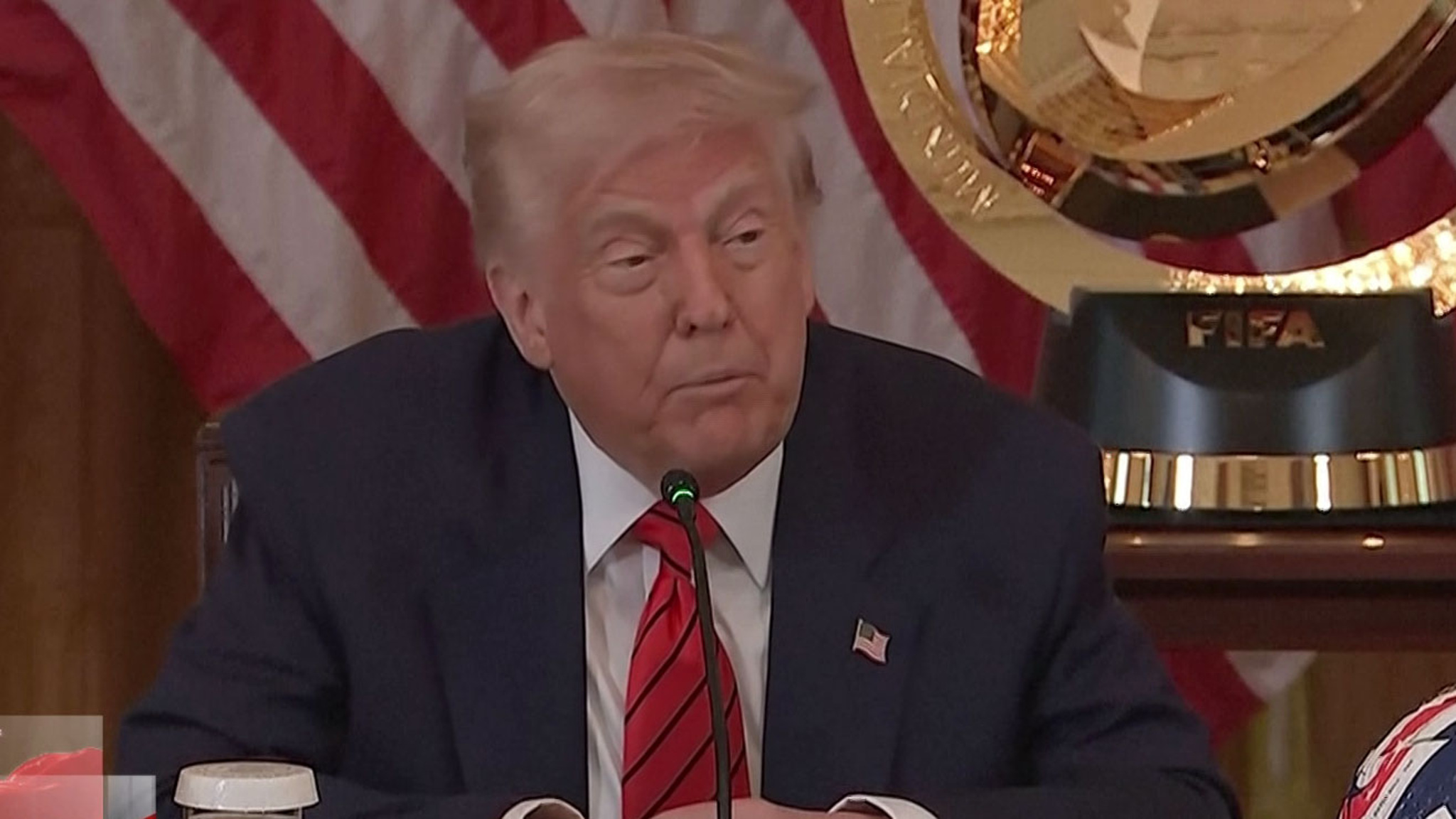 "Никогда не говори никогда" – ответ Трампа на слова о том, что Канада не продается