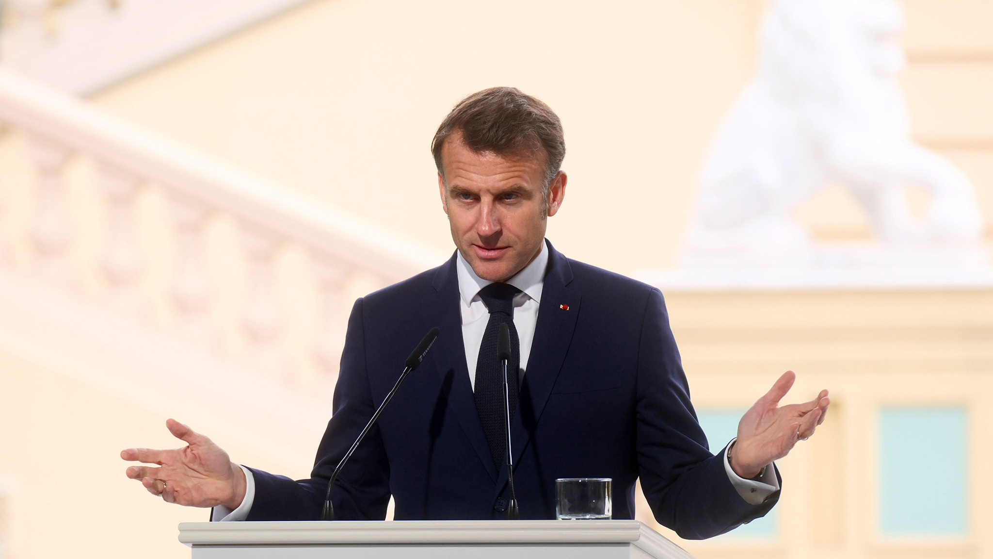 Франция может предложить Украине только моральную поддержку