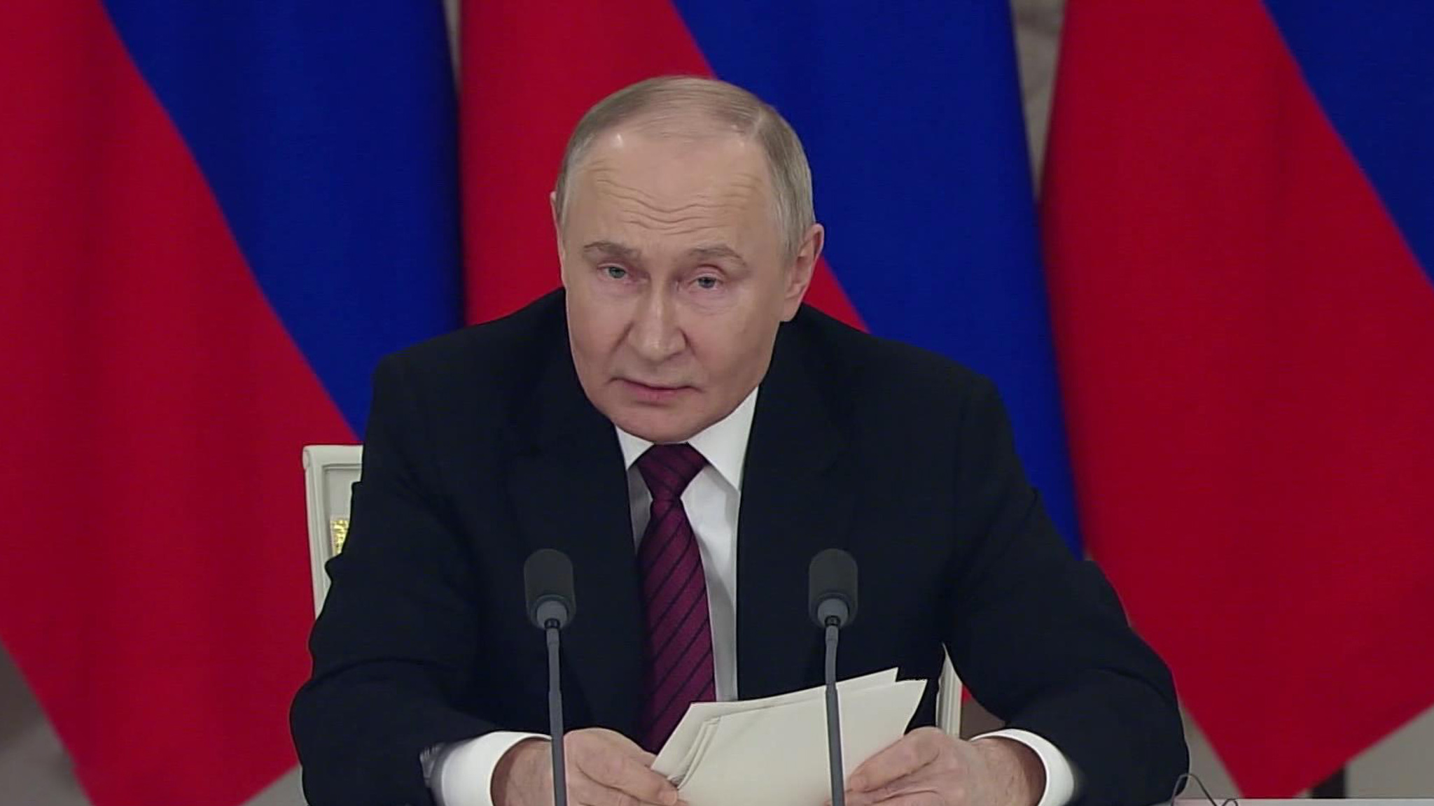 Предложение Москвы о переговорах на столе, решение за Киевом и его кураторами