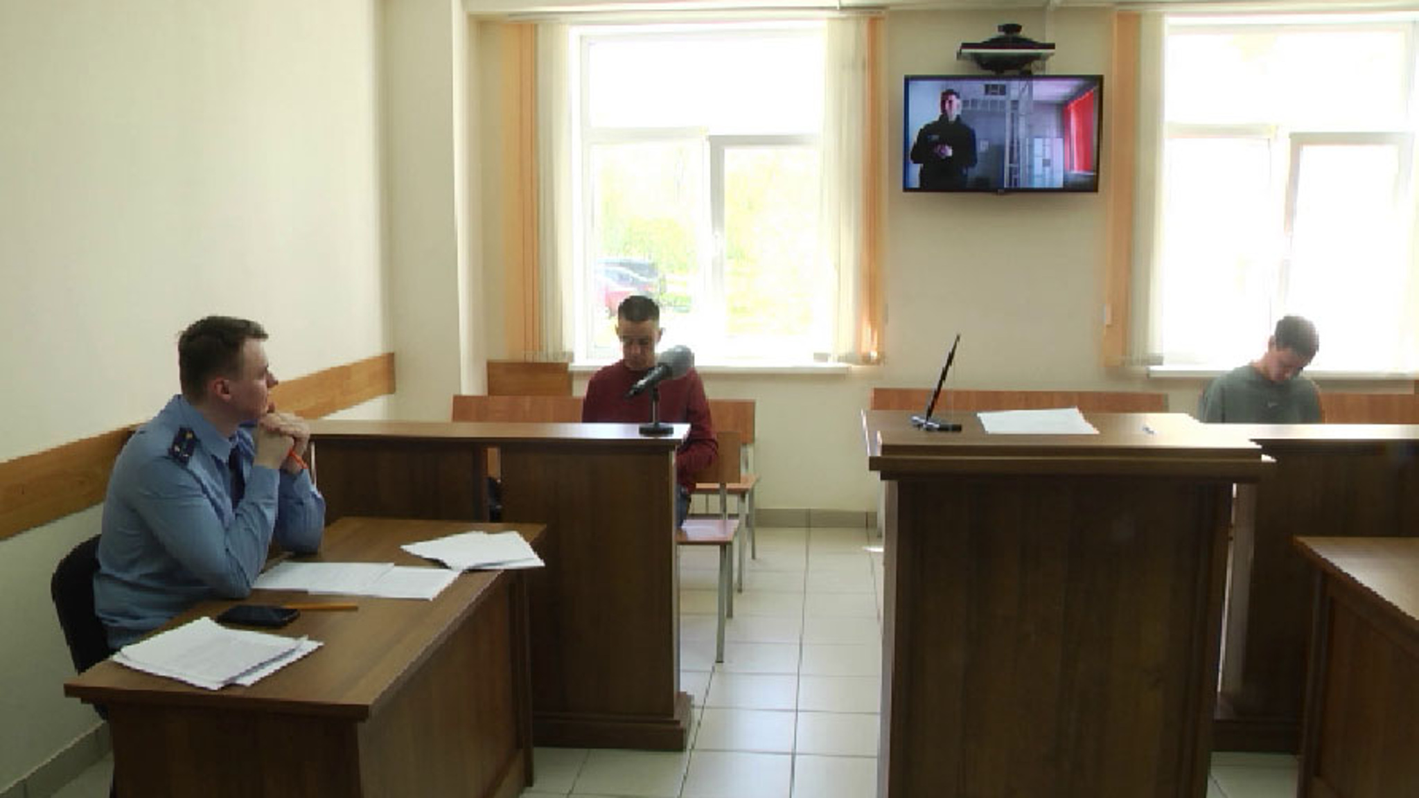 В Первоуральске на скамье подсудимых оказался экс-полицейский