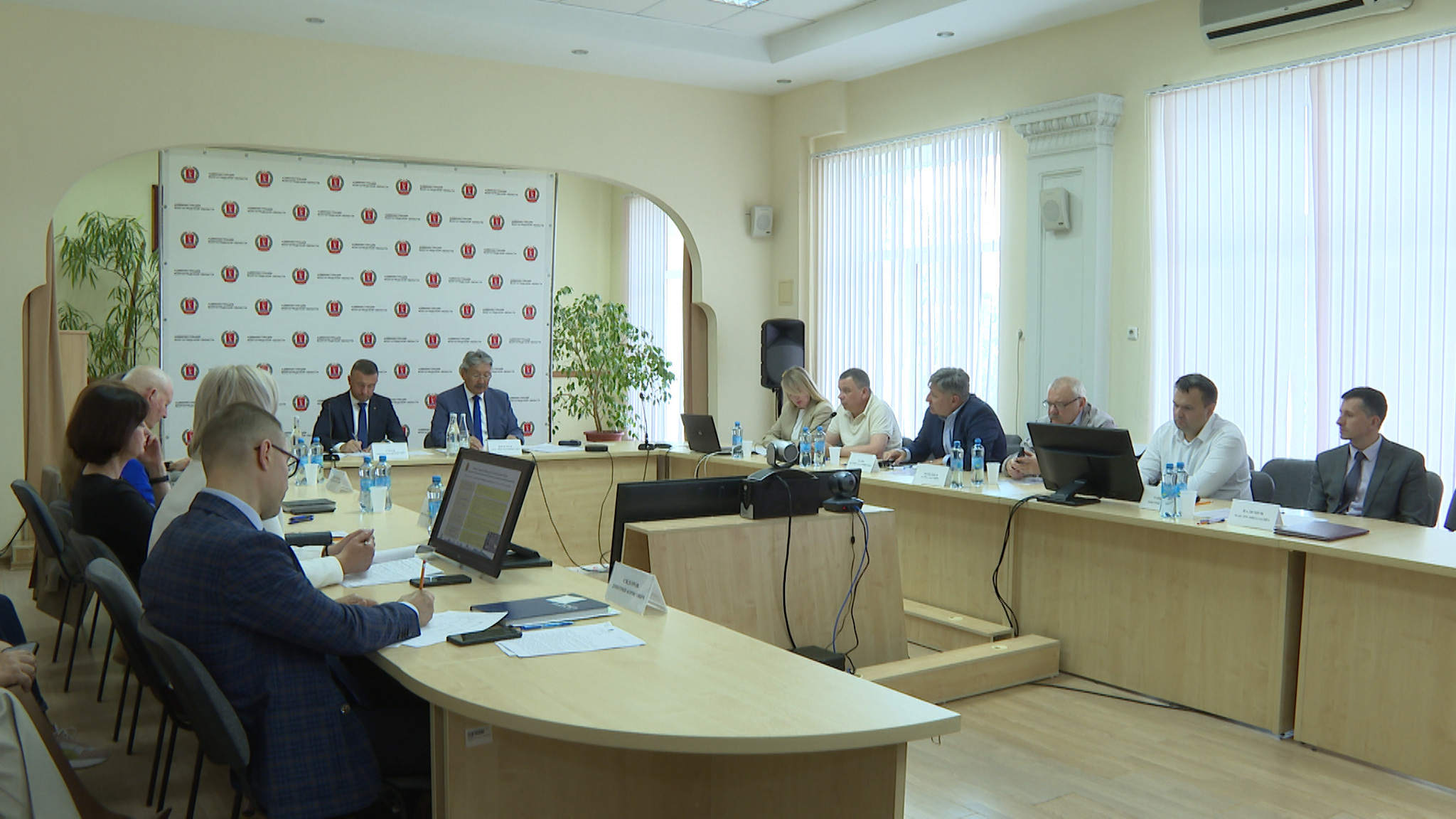 10 лет поступательного развития: в волгоградском регионе положительно оценили исполнение бюджета