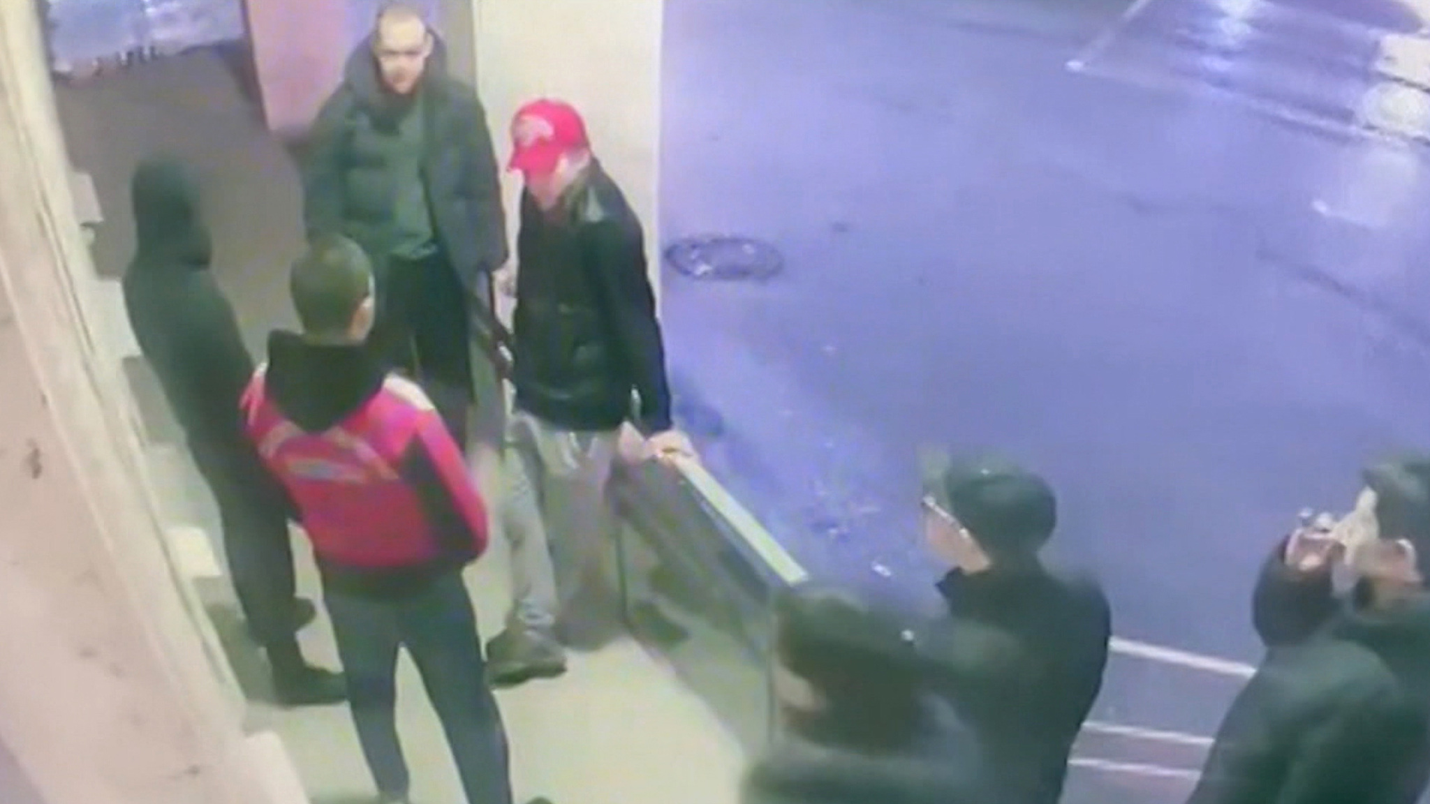 Стрелявшему в экс-хоккеиста СКА предъявили обвинение в покушении на убийство