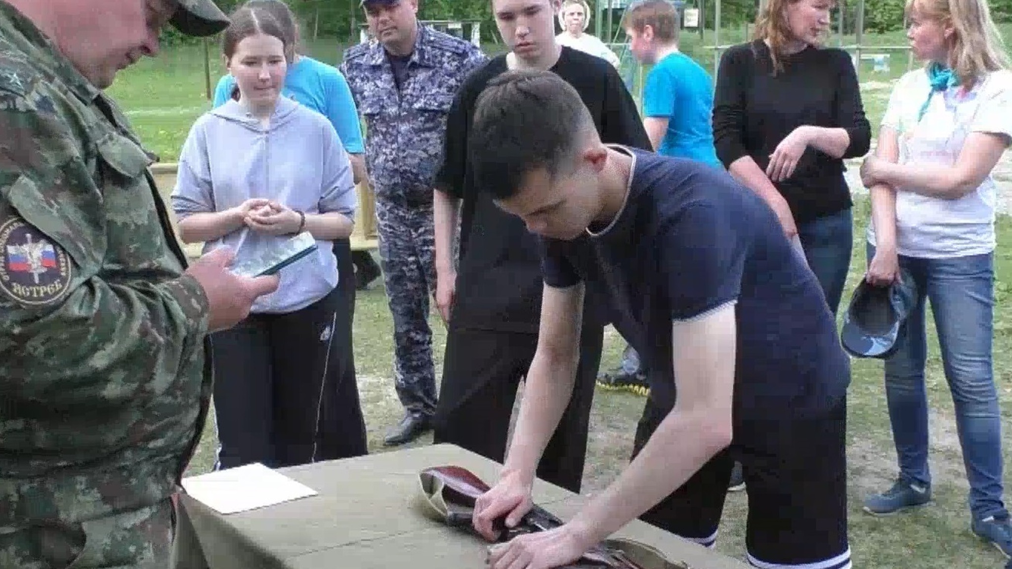 Дети сотрудников УФСИН по Марий Эл соревновались в военно-патриотической игре "Зарница"