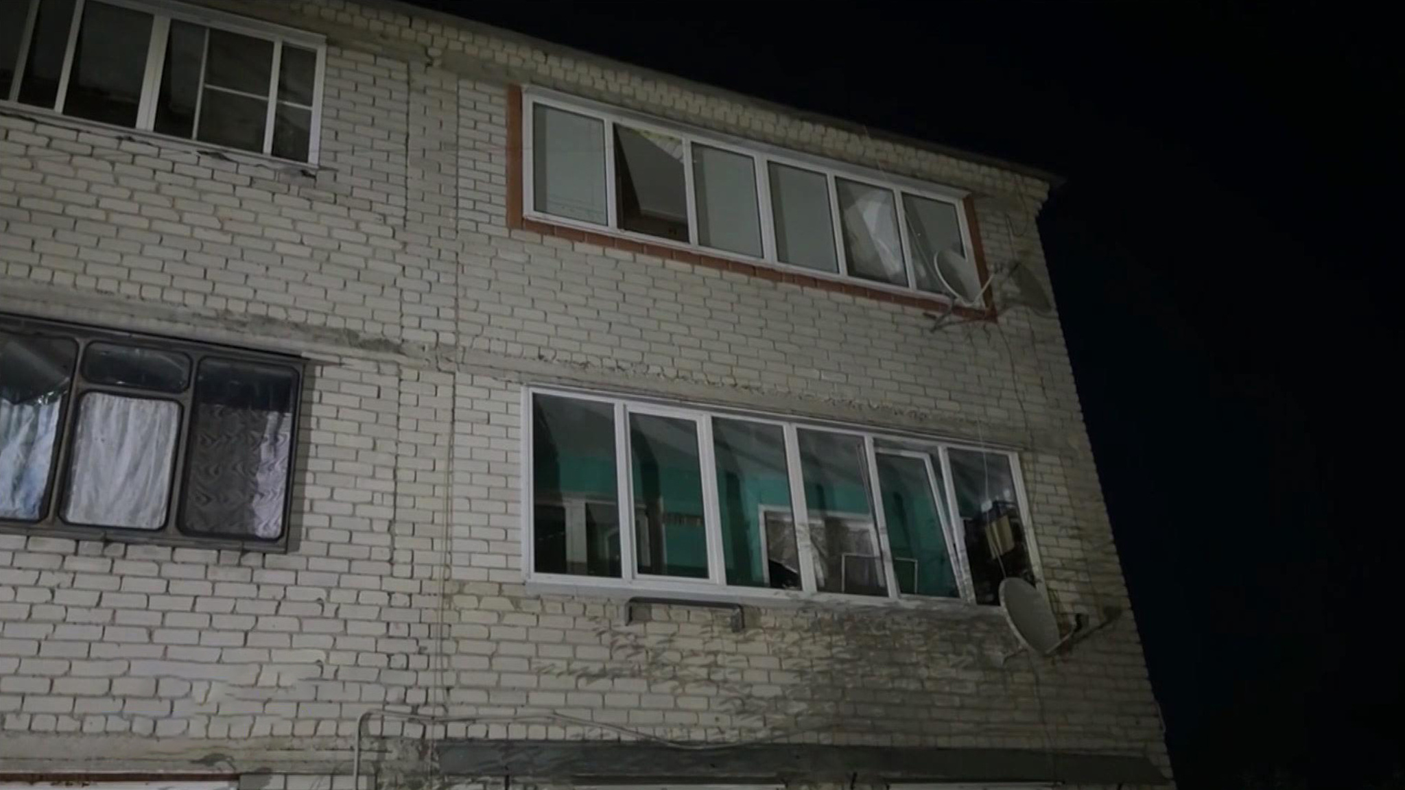 В результате атаки по Льгову повреждены 64 частных дома и 28 квартир