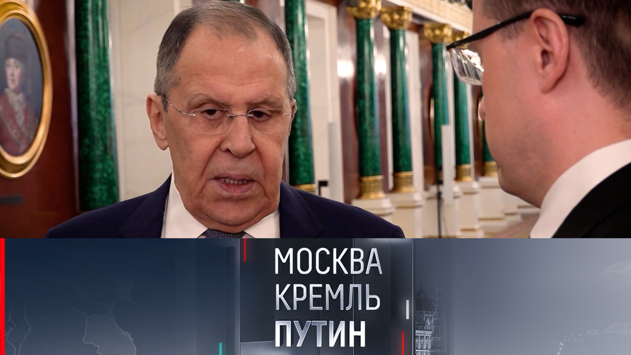 Лавров о кадрах с пощечиной Макрону: политиков надо судить по их делам