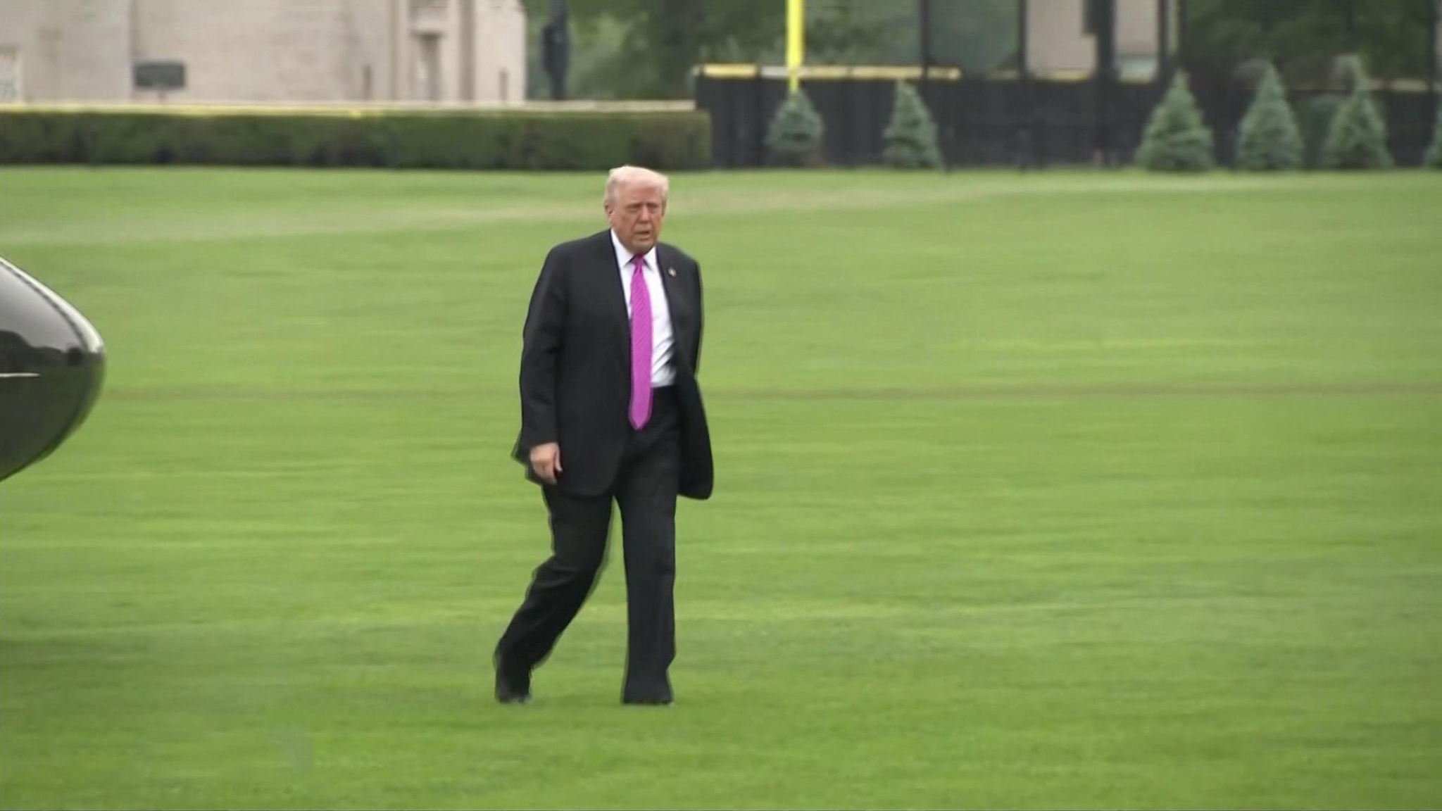 Киев выводит из себя соратников Трампа