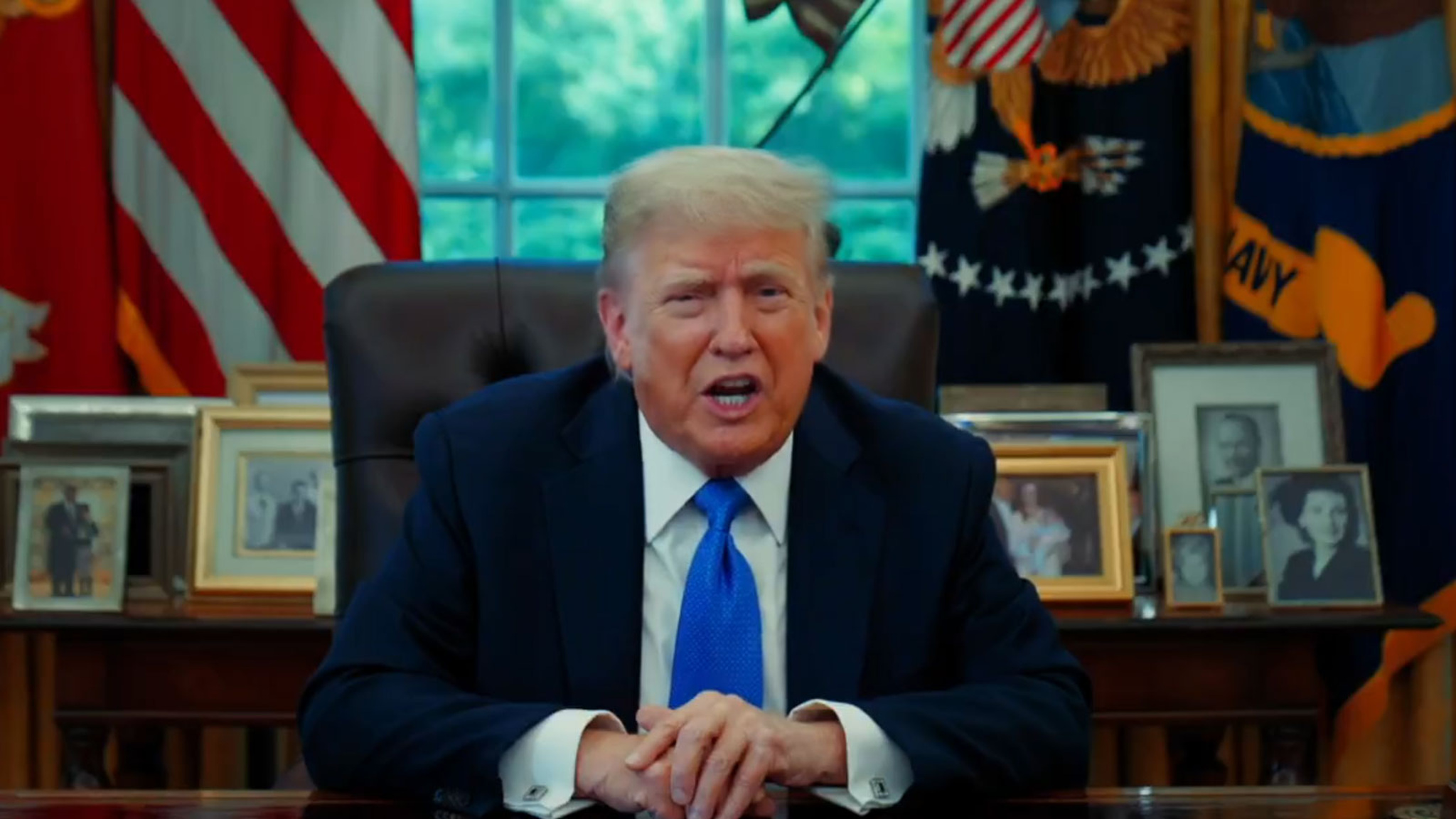 Советники Трампа дают ему противоречивые рекомендации