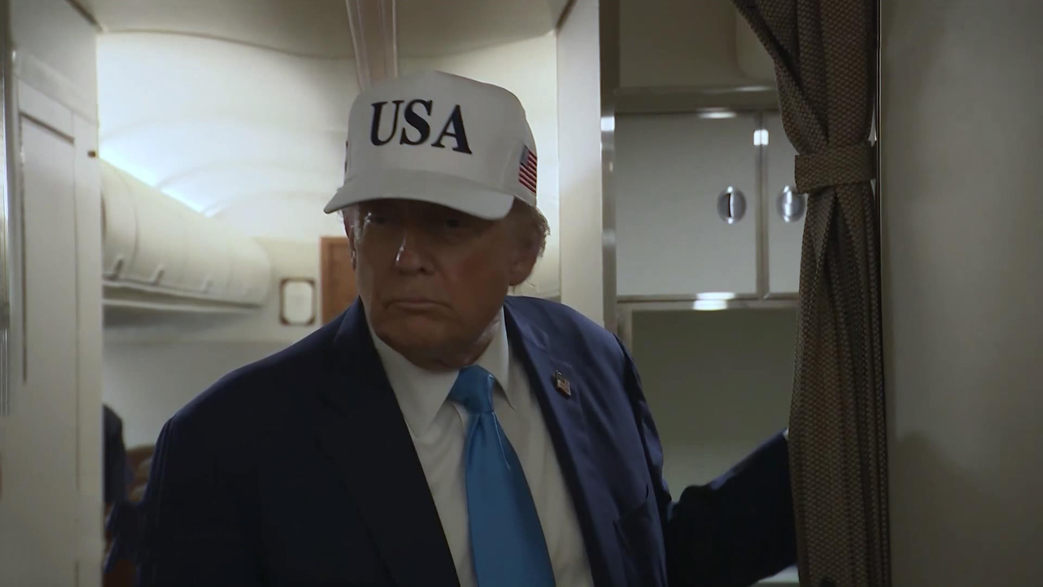 Трамп разочаровался в дружбе с Маском