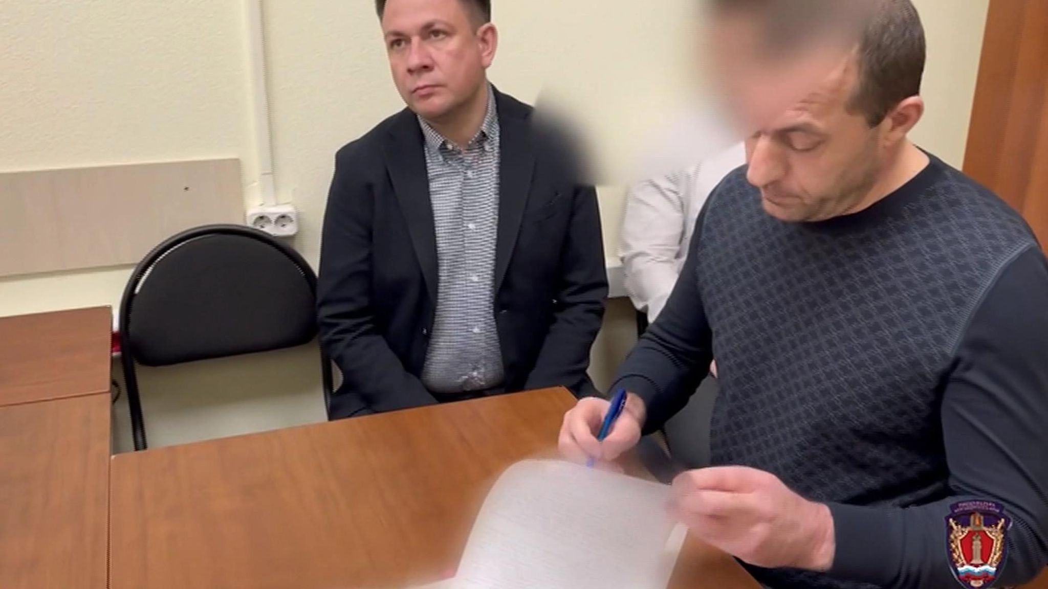 На взятках погорели два высокопоставленных чиновника