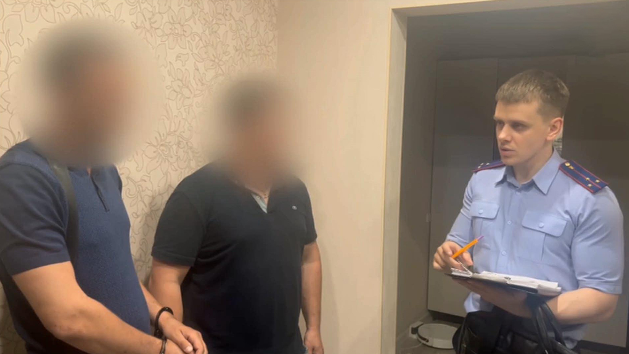 В Красноярске полицейского обвинили в покушении на мошенничество