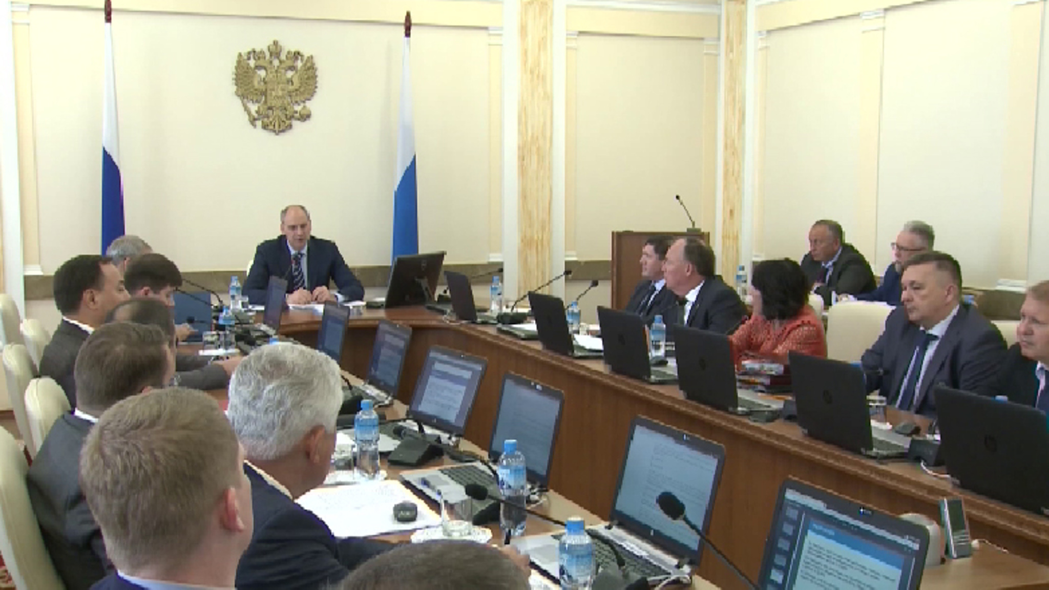 Денис Паслер поставил задачу по увеличению продолжительности жизни уральцев
