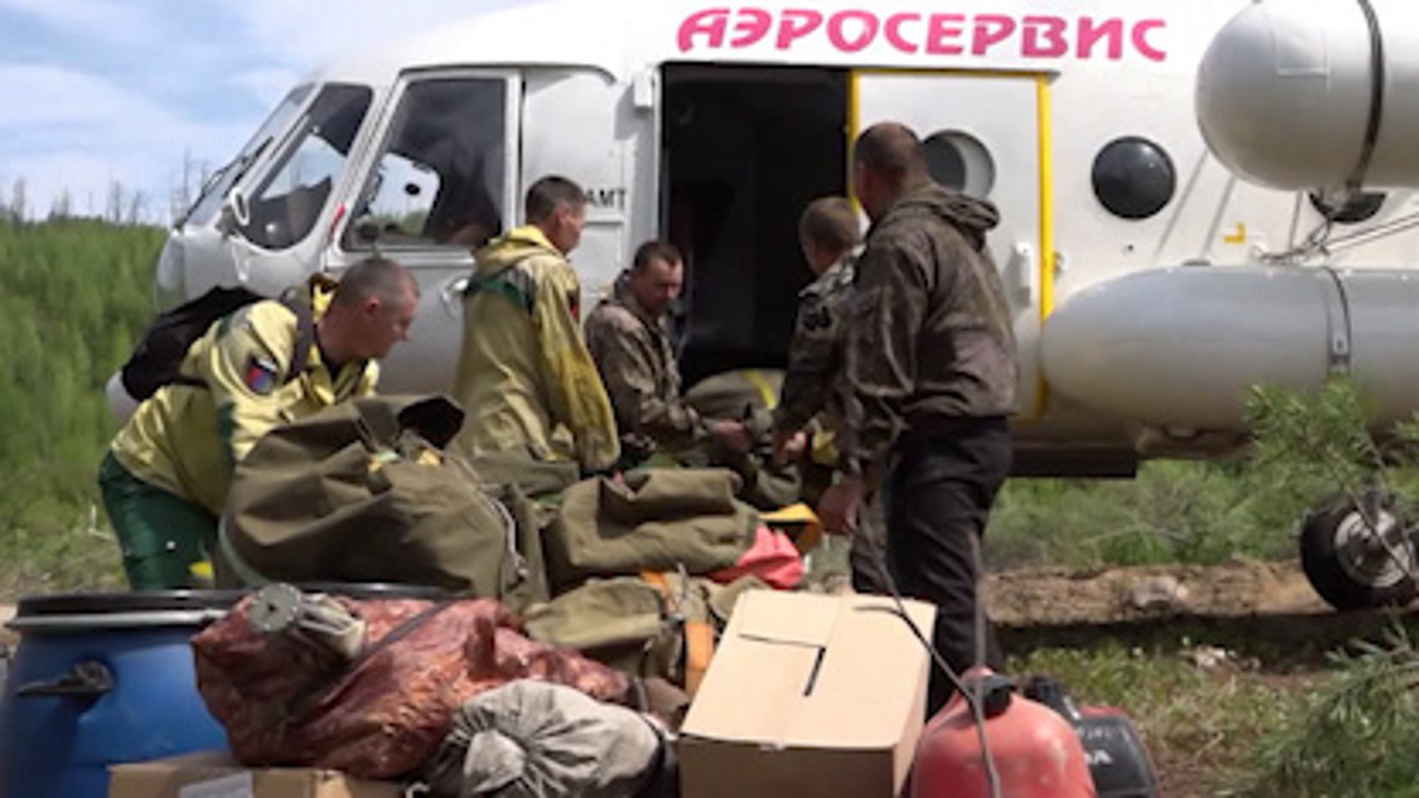 Для тушения лесного пожара вблизи Атамановки привлечены дополнительные силы