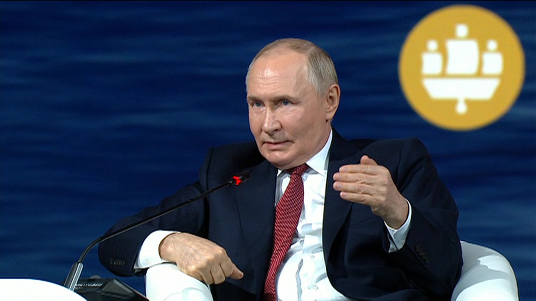 Заявления Владимира Путина на ПМЭФ обсуждают все мировые СМИ