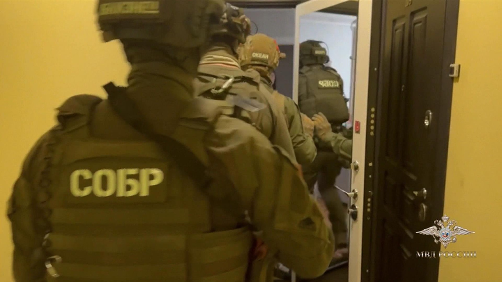 В Москве полицейские задержали "черных банкиров"