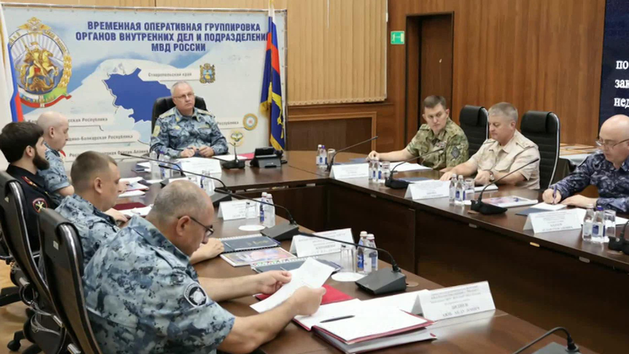 Начальник ГУ МВД РФ по СКФО провел совещание в Ханкале