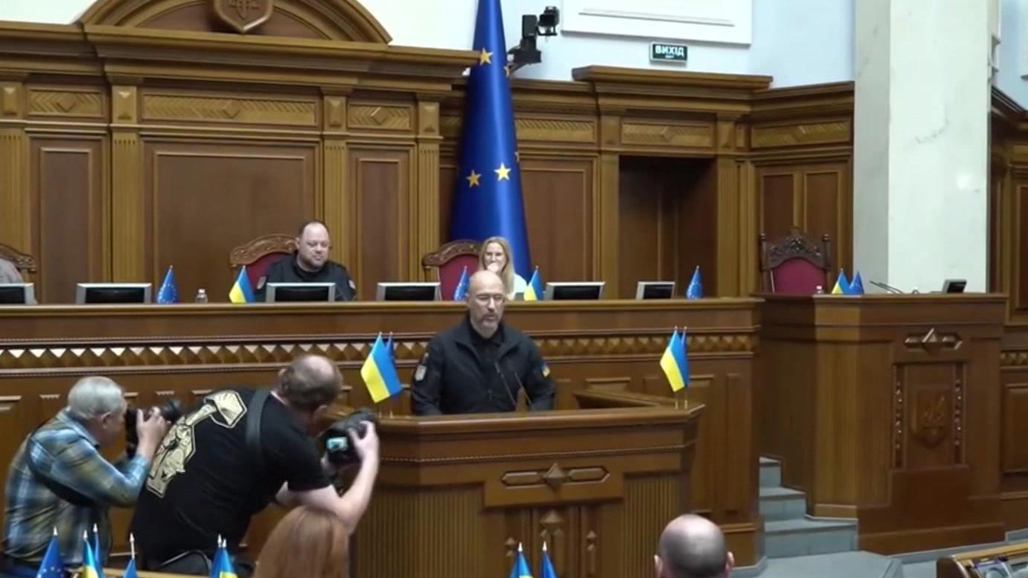 Журналист Херш: судьба Зеленского висит на волоске