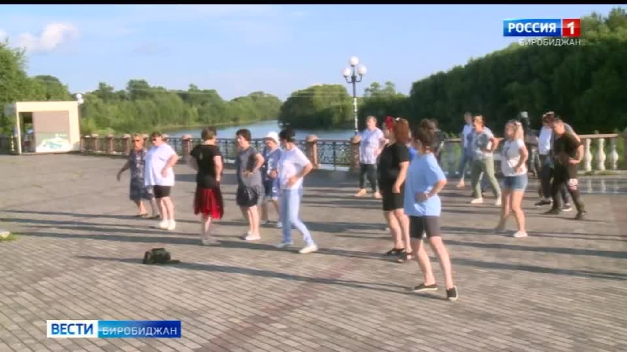 Танцевальные мастер-классы для всех желающих проводят в Биробиджане летом