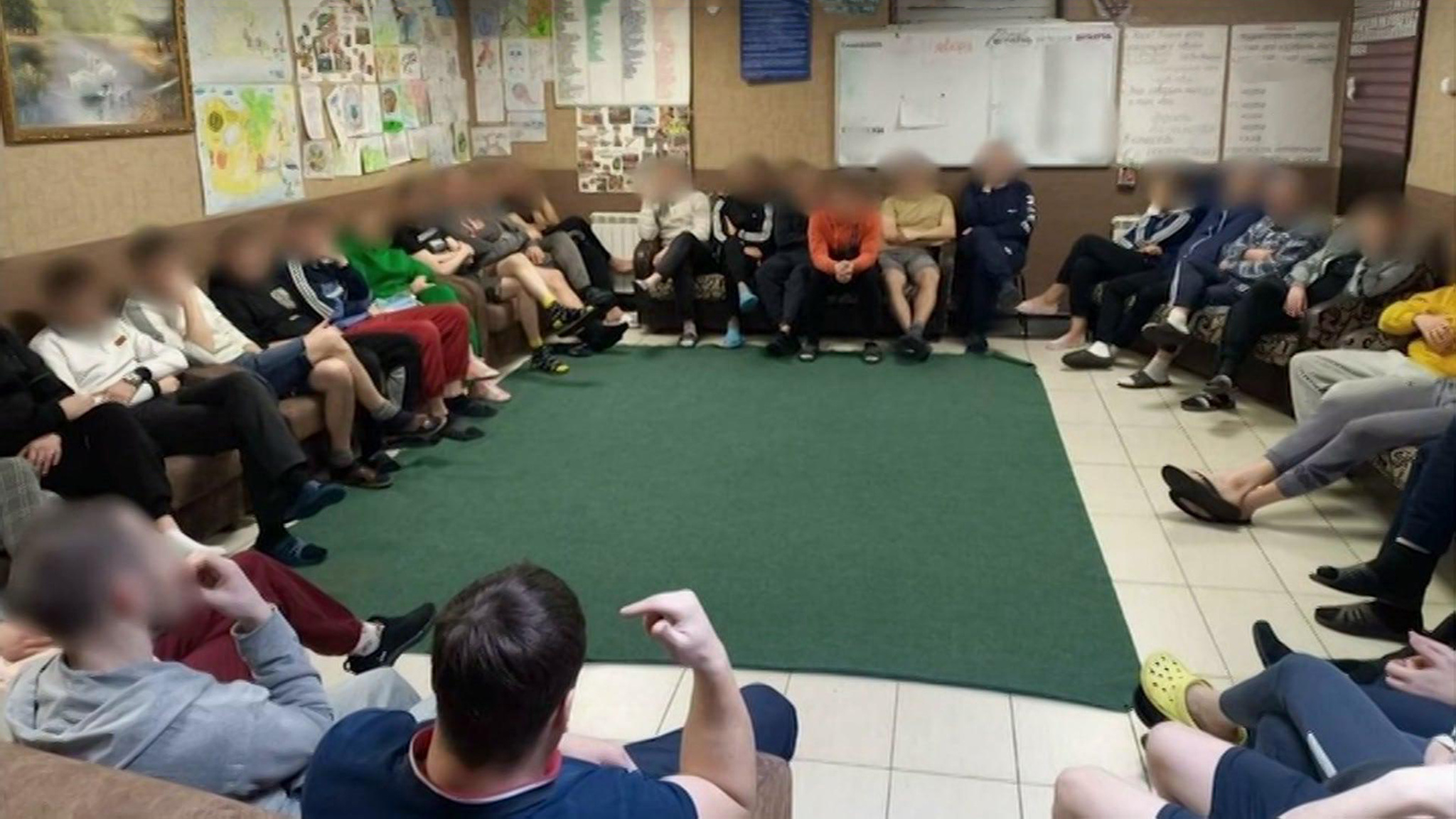 В реабилитационном центре издевались над пациентами