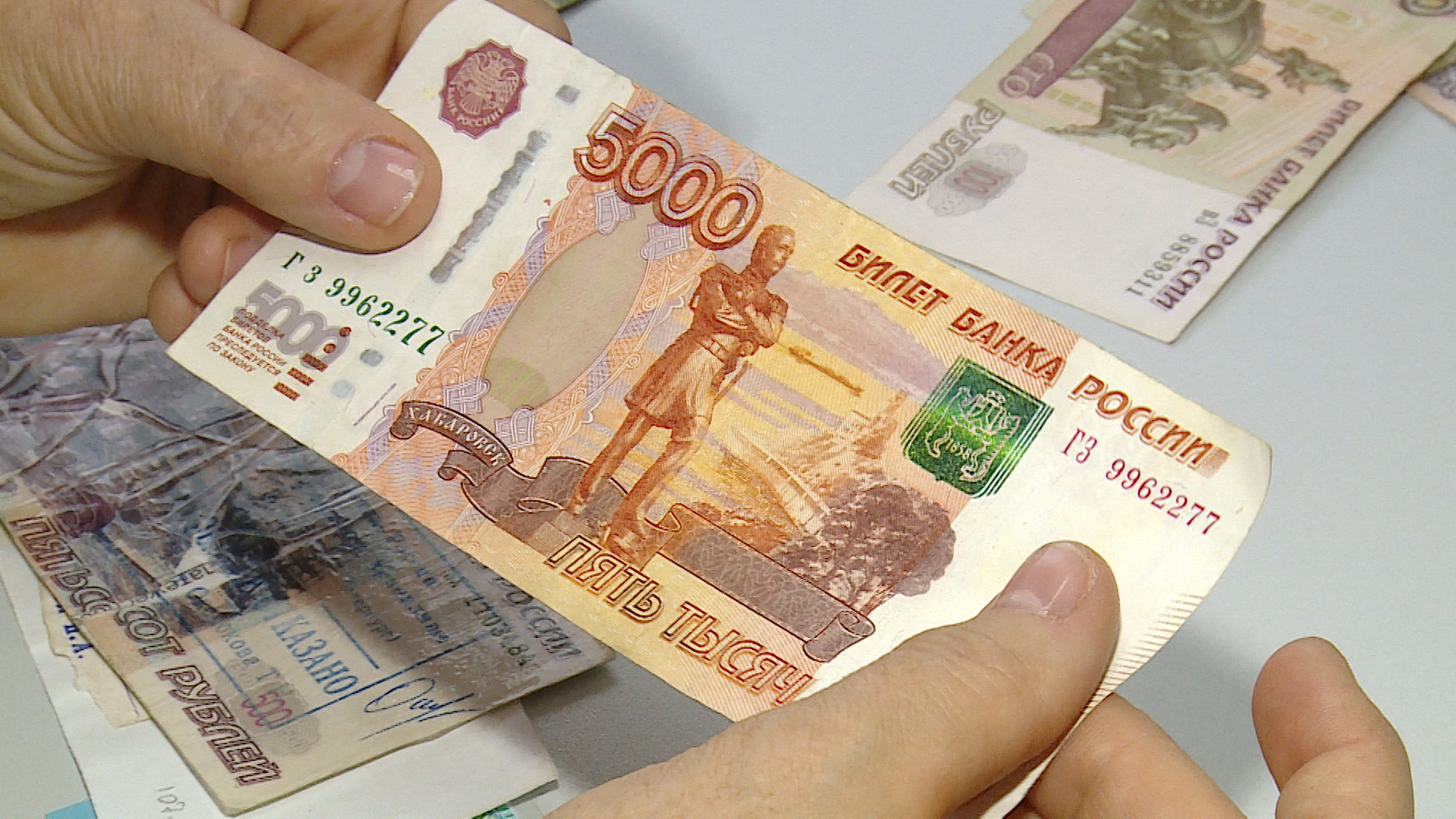 Новые законы начали действовать в России и Волгоградской области 1 августа