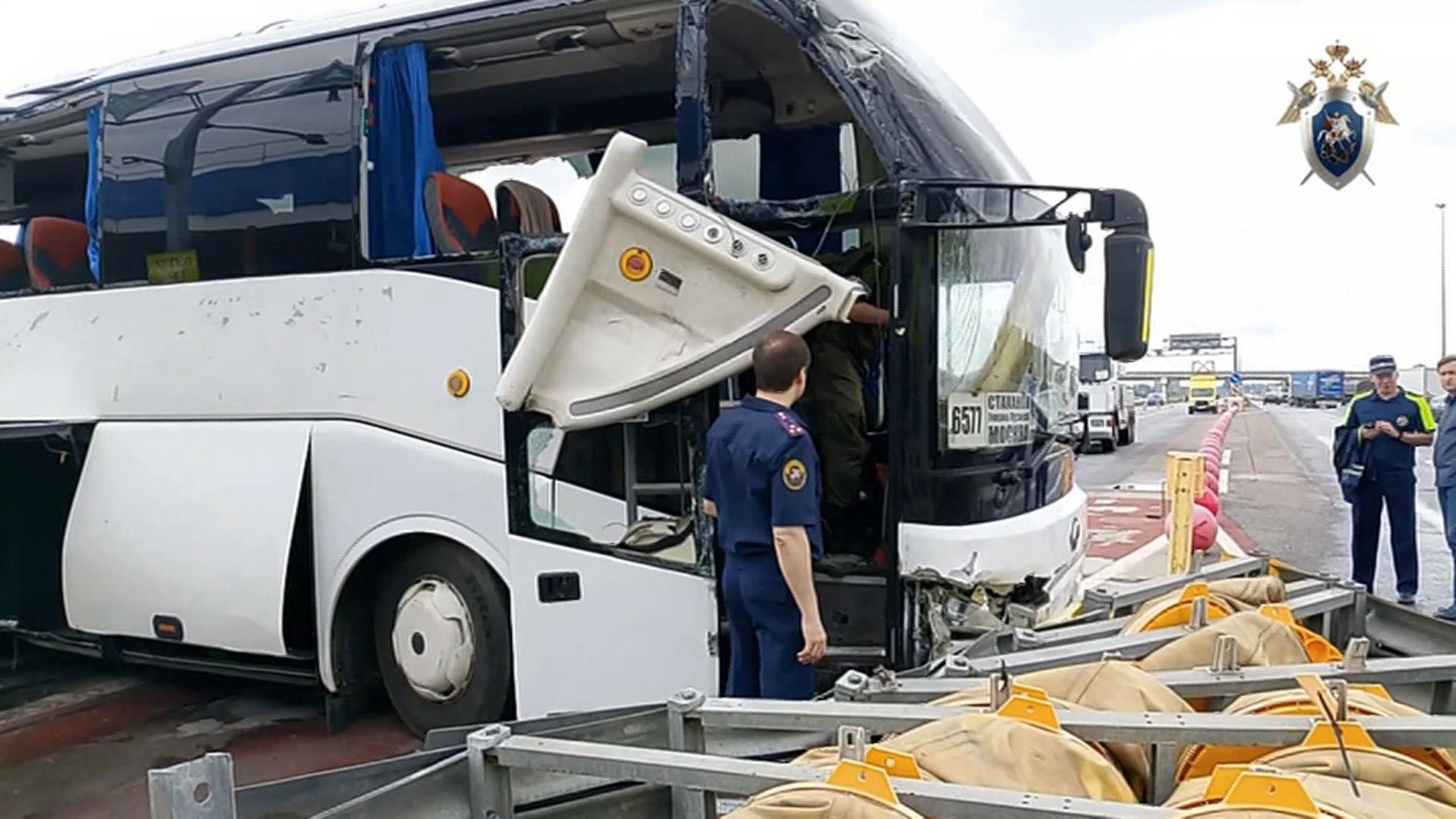 Четверо пострадавших в ДТП с автобусом из ЛНР находятся в тяжелом состоянии