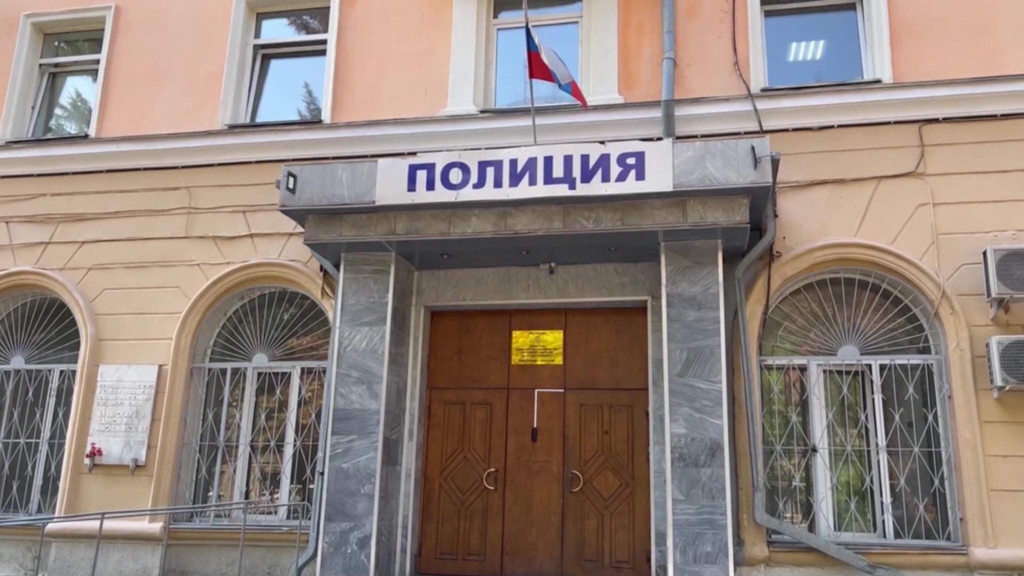 Уловка мошенников или ошибка: на карту ребенка из Челябинска перевели 30 тыс. рублей