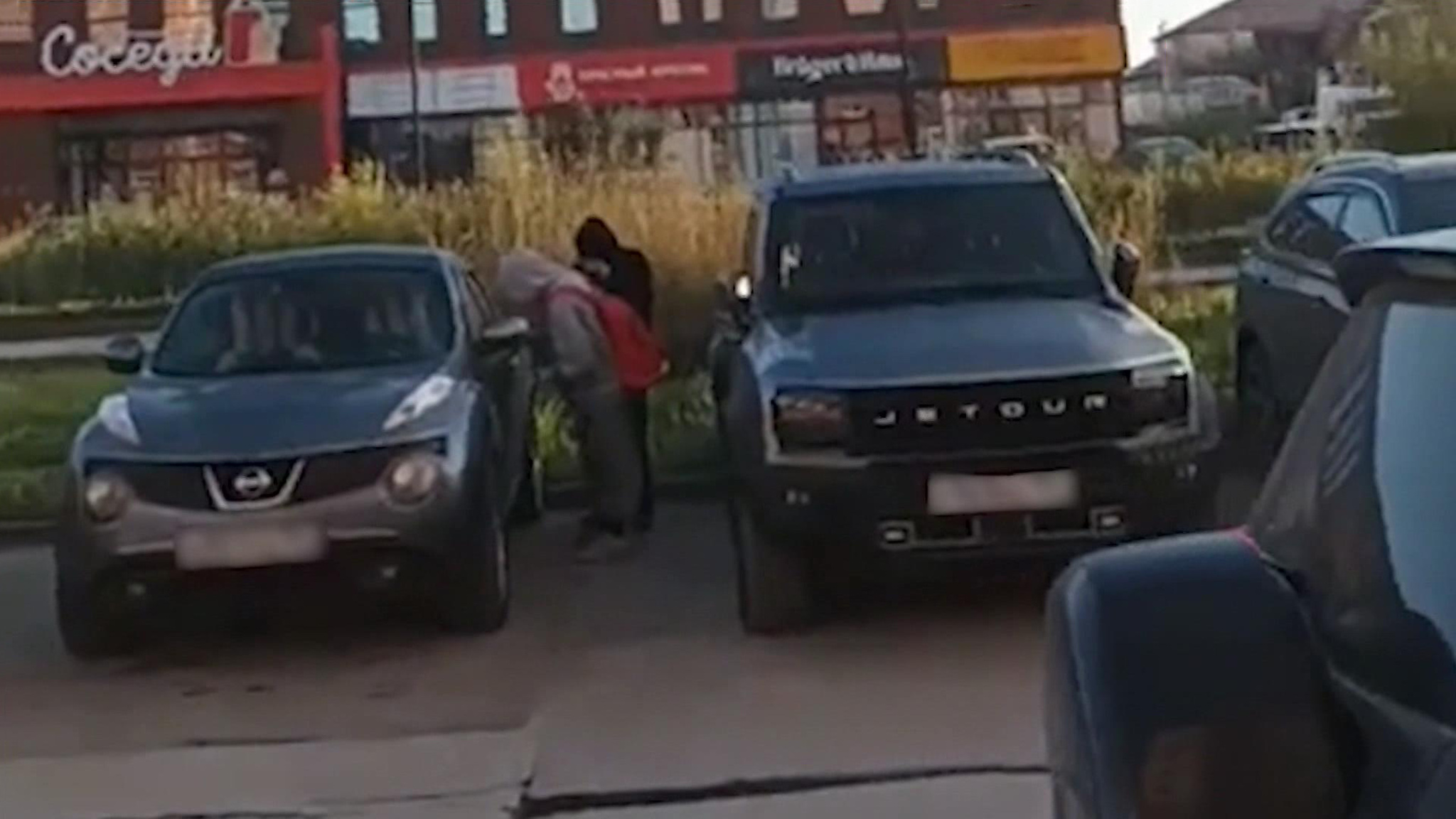 В Новосибирске по заданию СБУ подростки хотели отравить военного