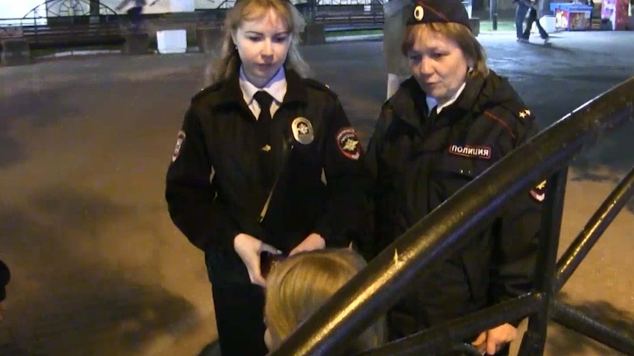 За ночь полицейские в Марий Эл проверили 274 места в поиске несовершеннолетних нарушителей "комендантского часа"