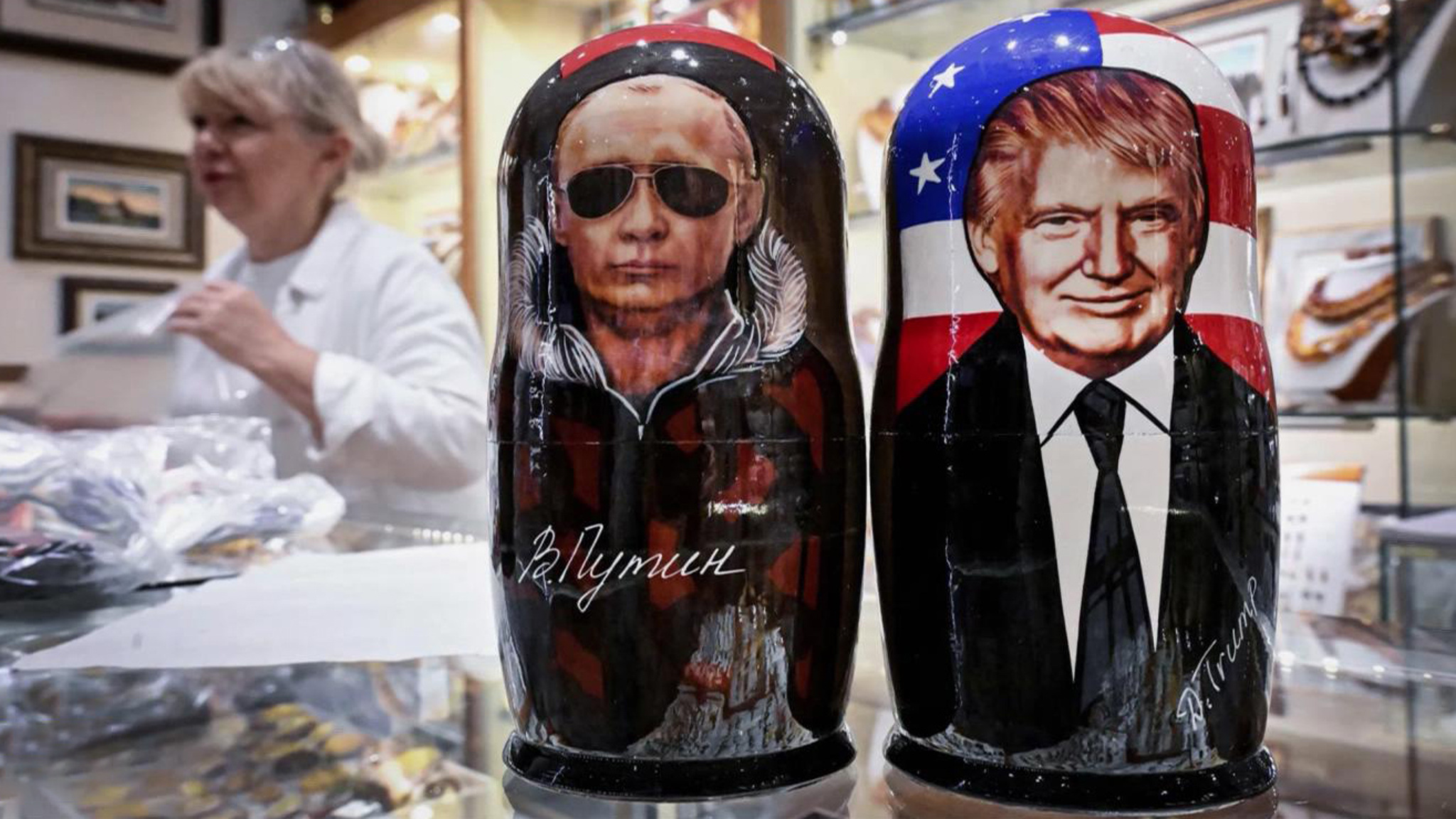 В США сравнили красный ковер Путину на Аляске зеленым светом в Белый дом