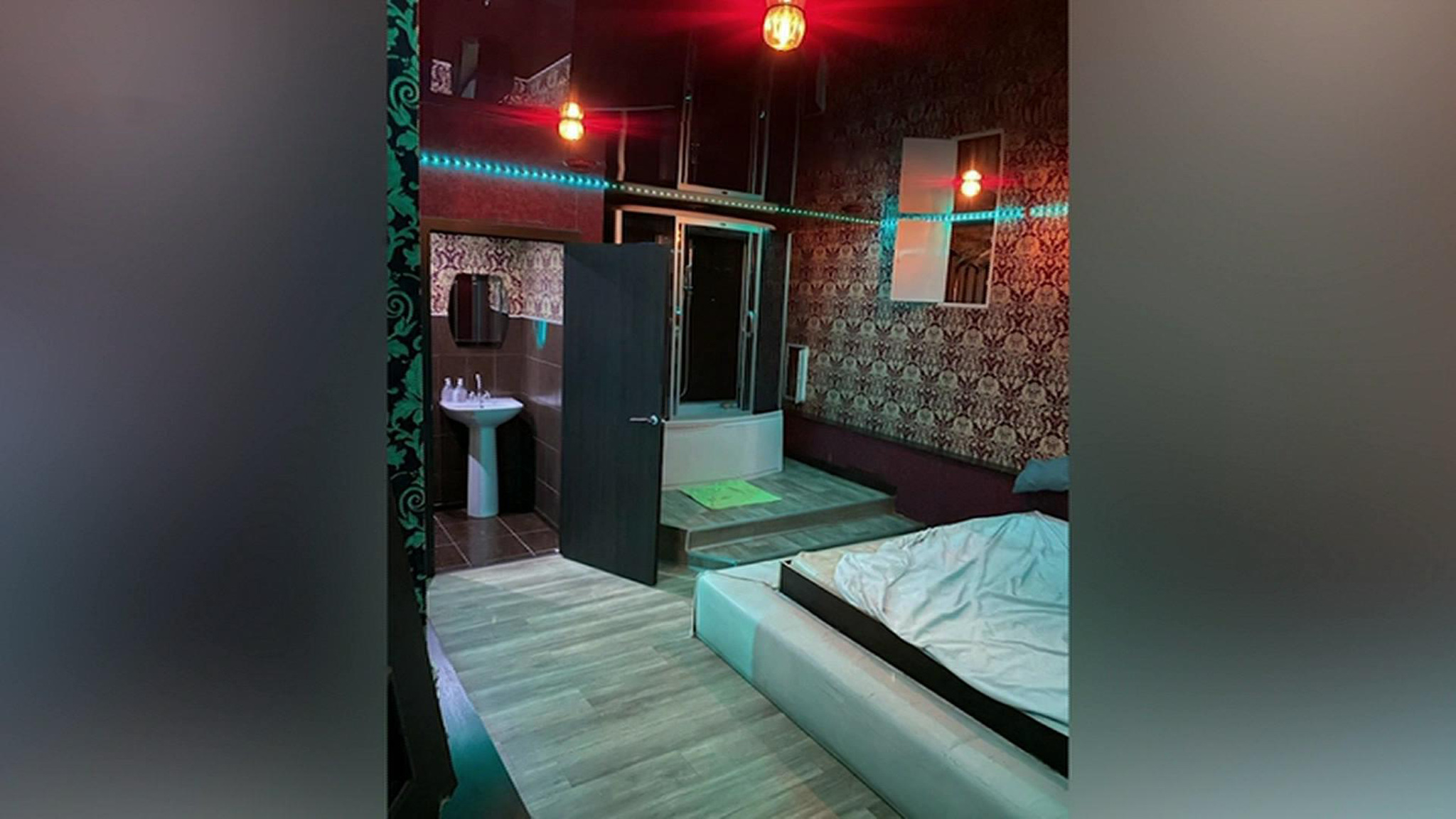 В Челябинске организаторы притона втягивали в проституцию несовершеннолетних