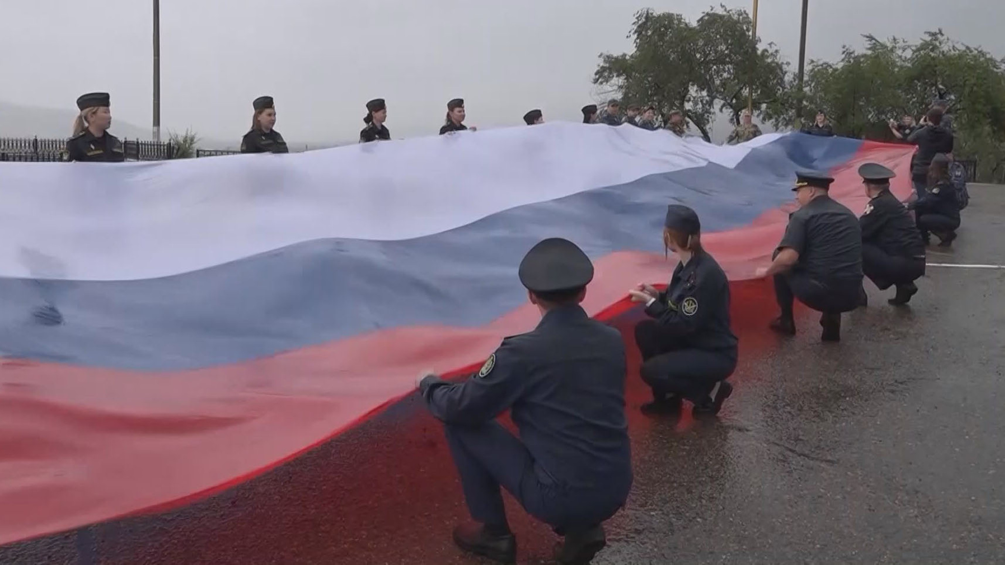 22 августа в России отмечается День государственного флага