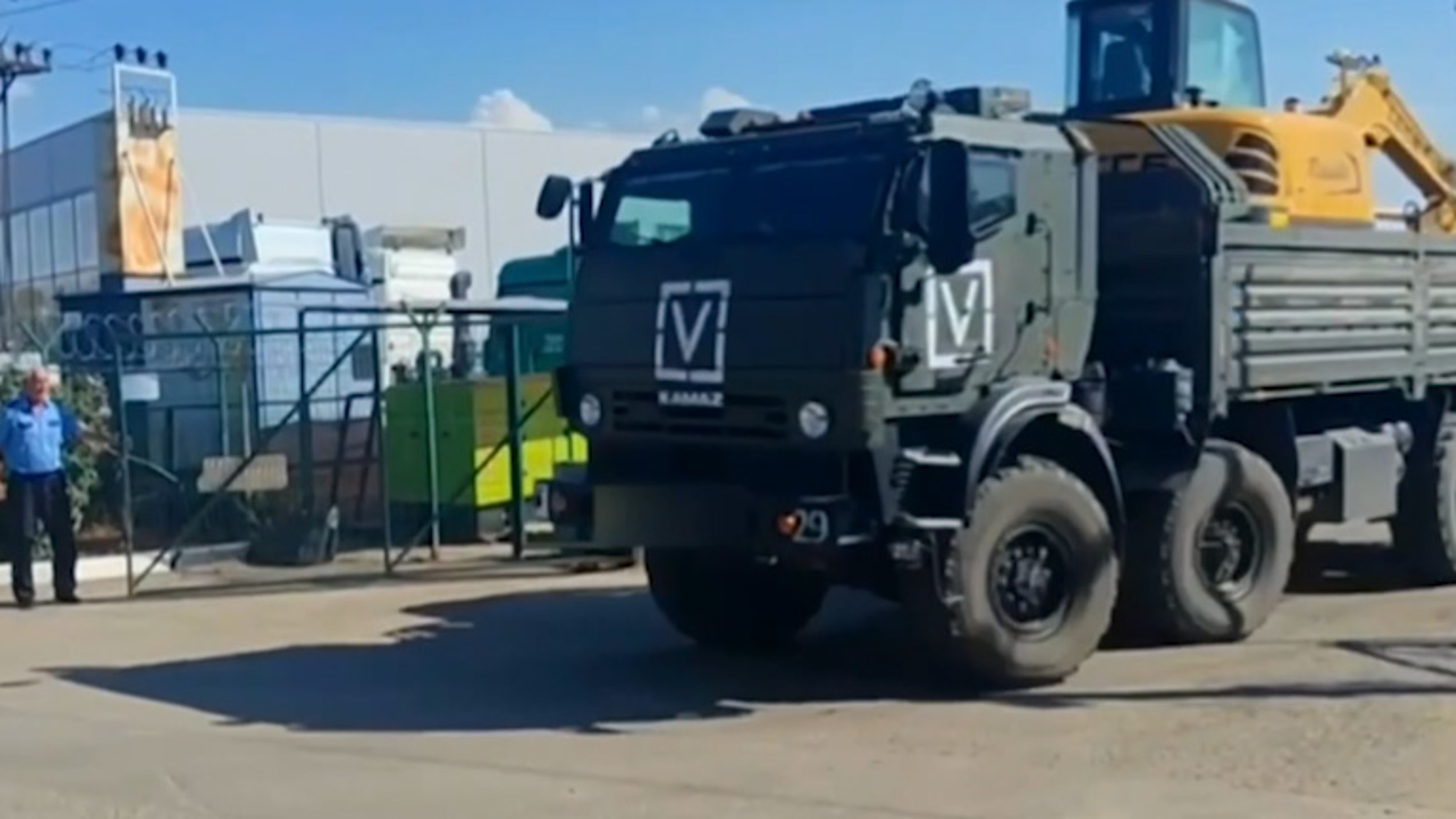 Тяжелую технику закупили для забайкальских военнослужащих на СВО