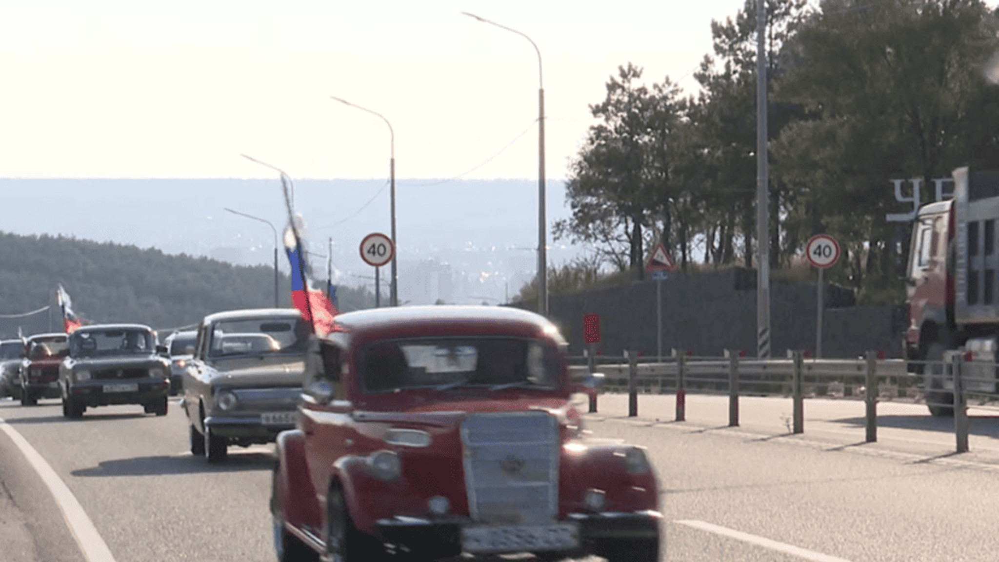 Автопробег, посвященный Дню флага, прошел в Карачаево-Черкесии