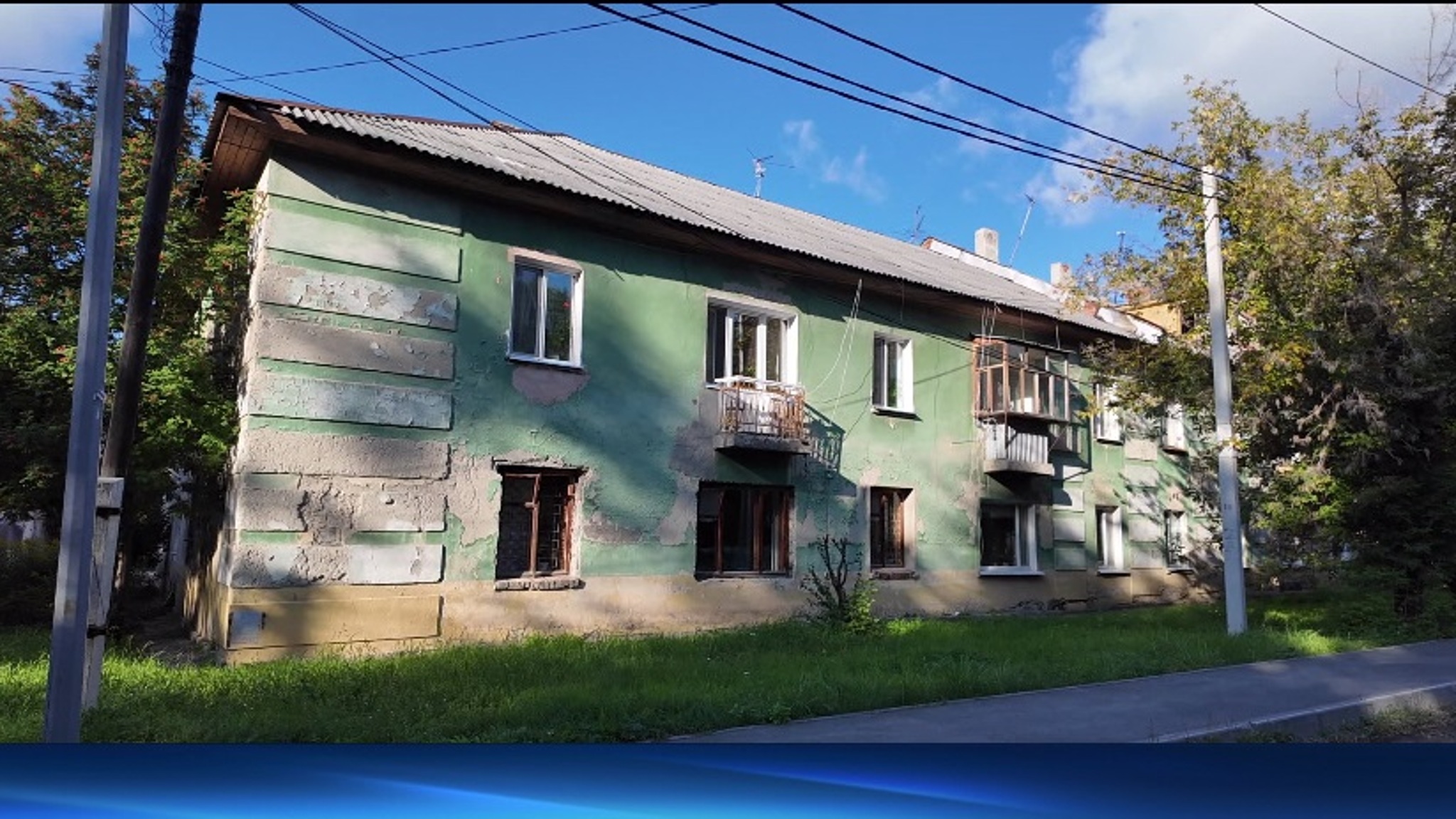Жильцы тюменской двухэтажки добиваются расселения