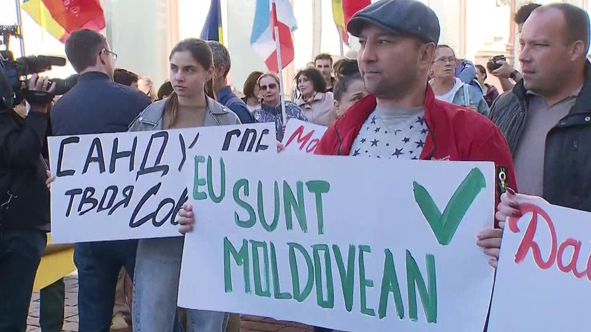 Мерц с Макроном и Туском едут в Молдавию поддержать Санду