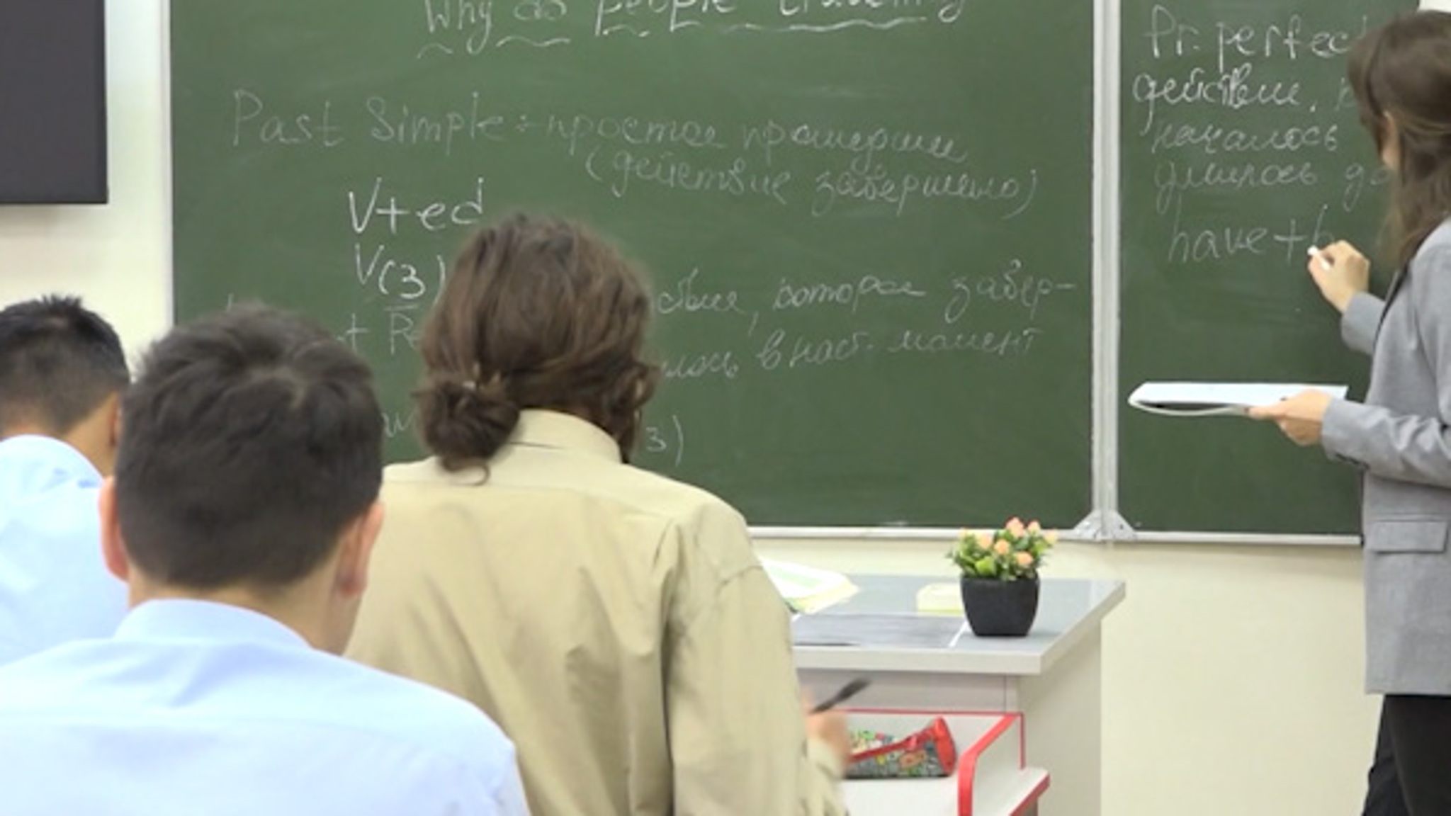 В Карымский округ приехали преподавать 15 земских учителей