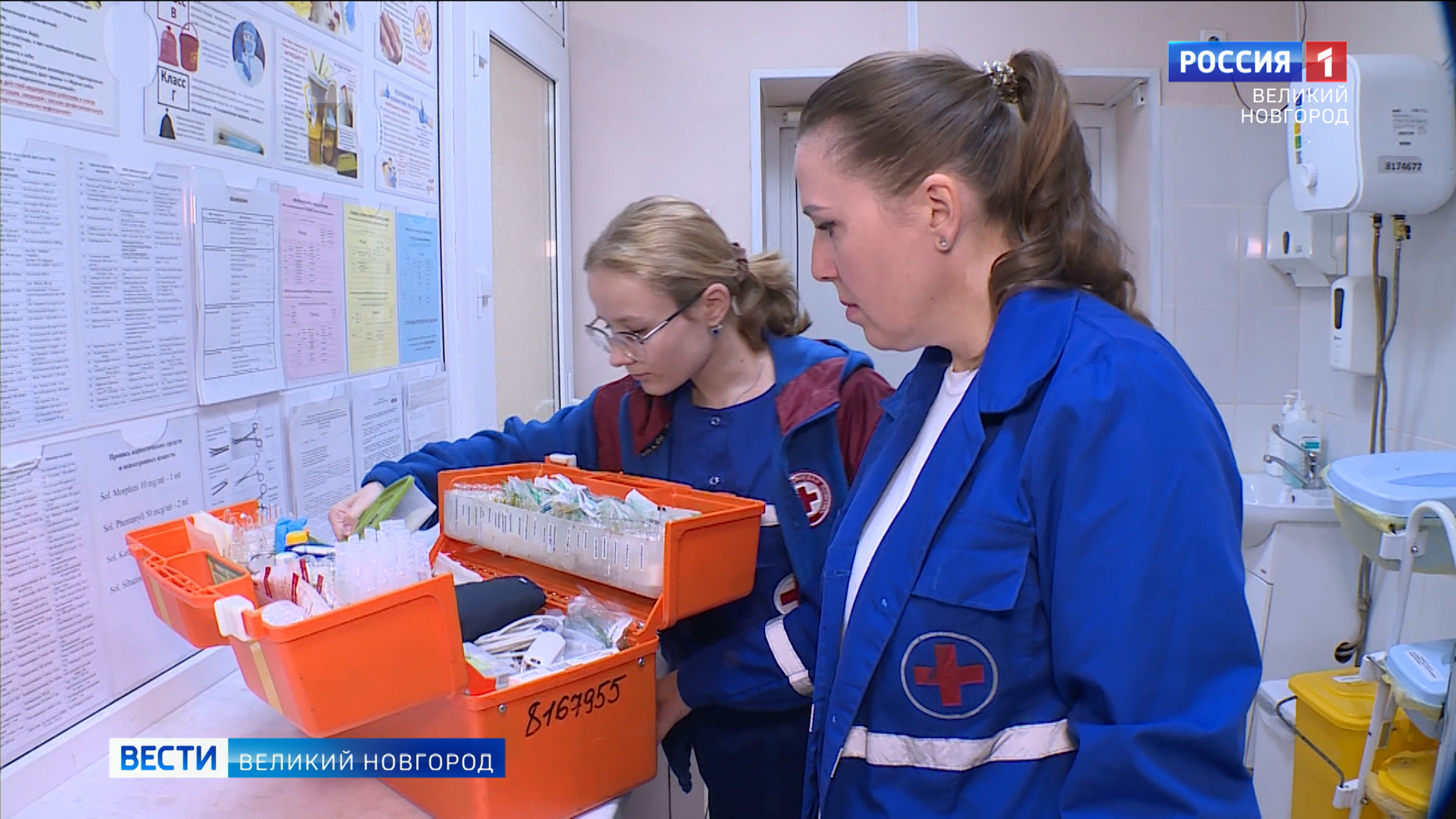 За последний месяц на Новгородскую, Боровичскую и Старорусскую станции скорой помощи пришли работать 12 фельдшеров