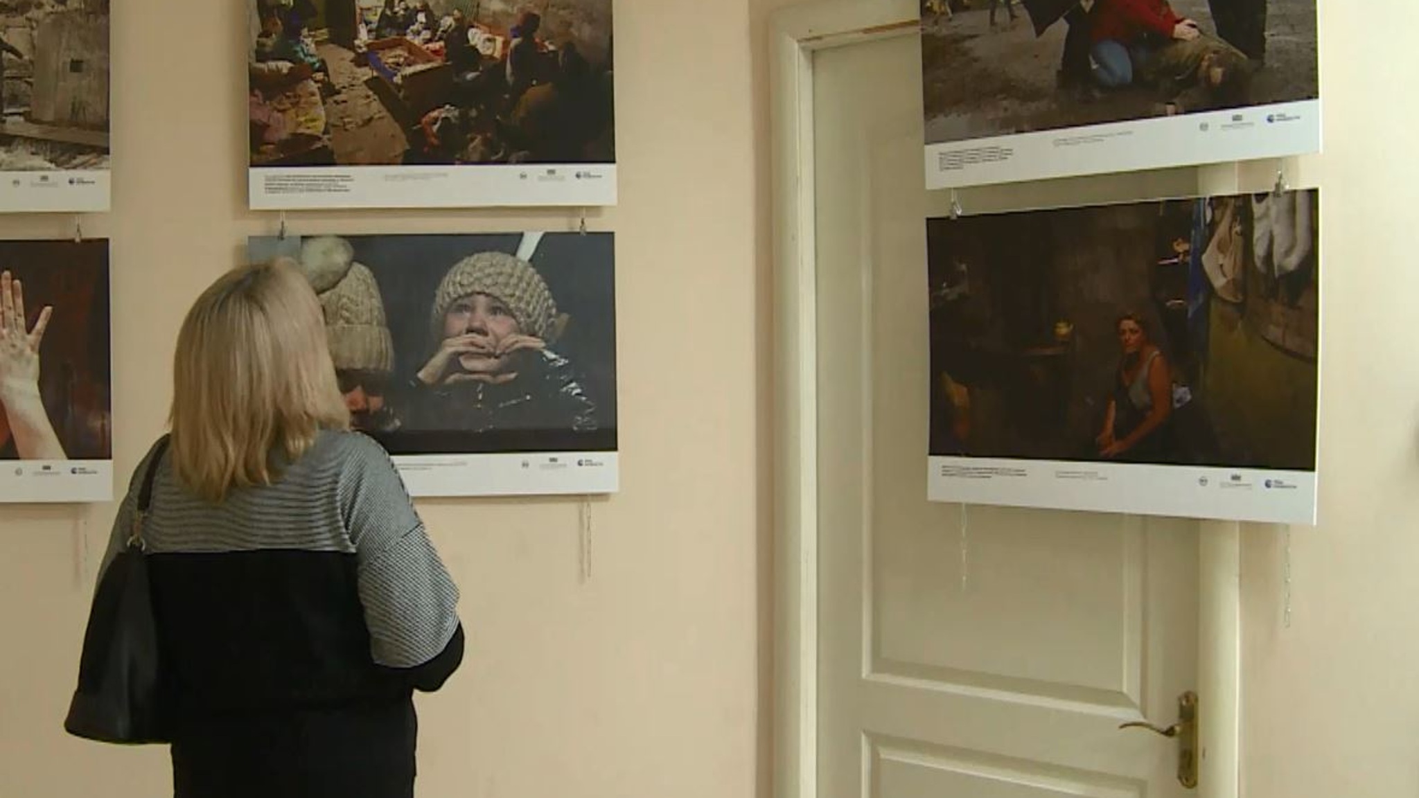 О преступлениях украинских боевиков рассказывает фотовыставка в Йошкар-Оле