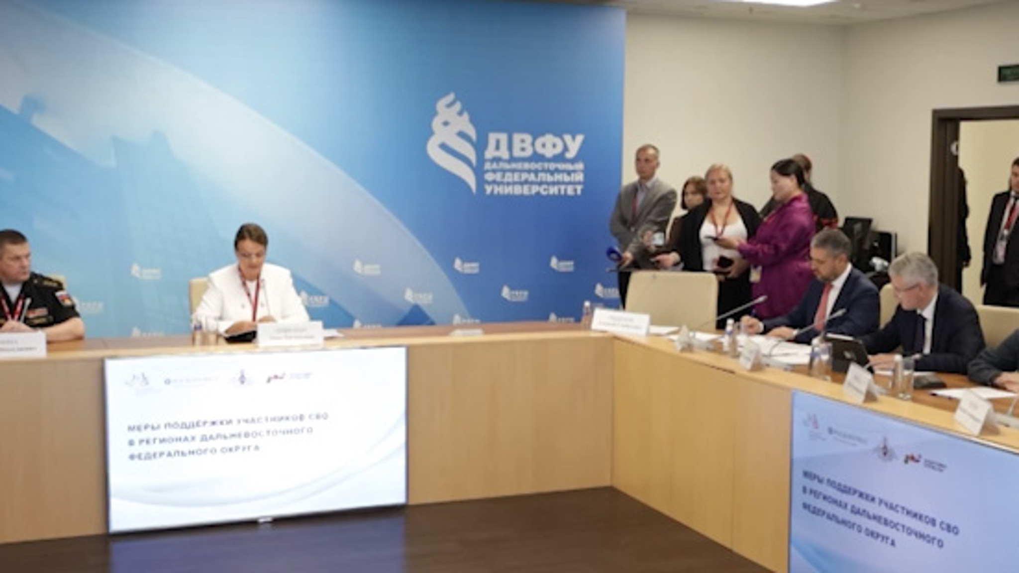 Делегация Забайкалья во главе с губернатором Александром Осиповым принимает участие в ВЭФ-2025