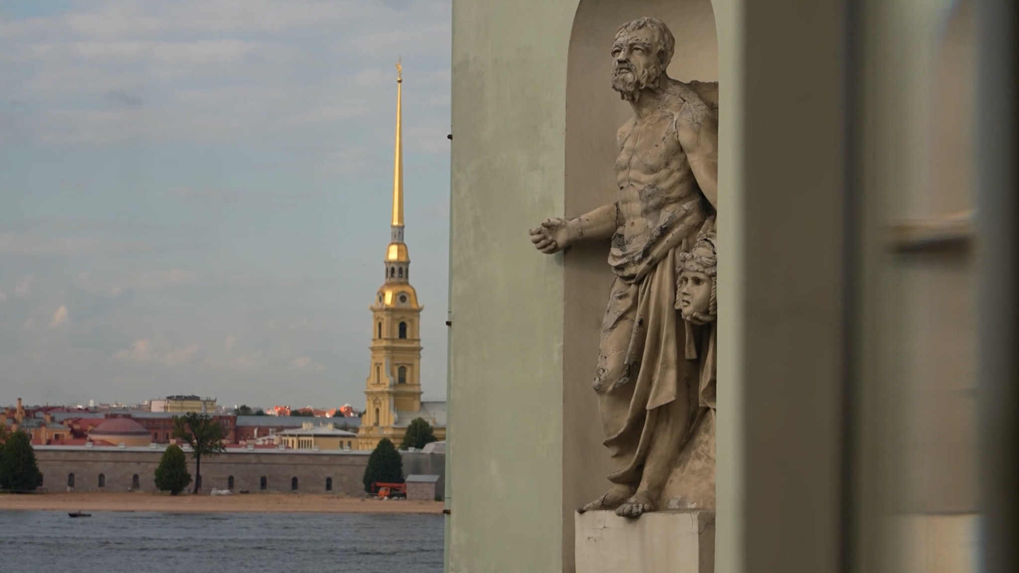 На форуме в Петербурге обсуждают значение культурного возрождения