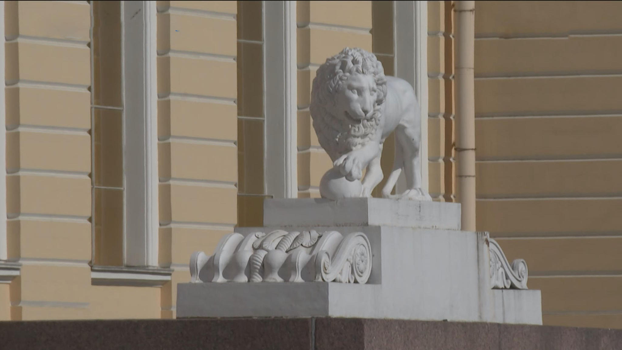 200 лет со дня основания Михайловского дворца в Петербурге