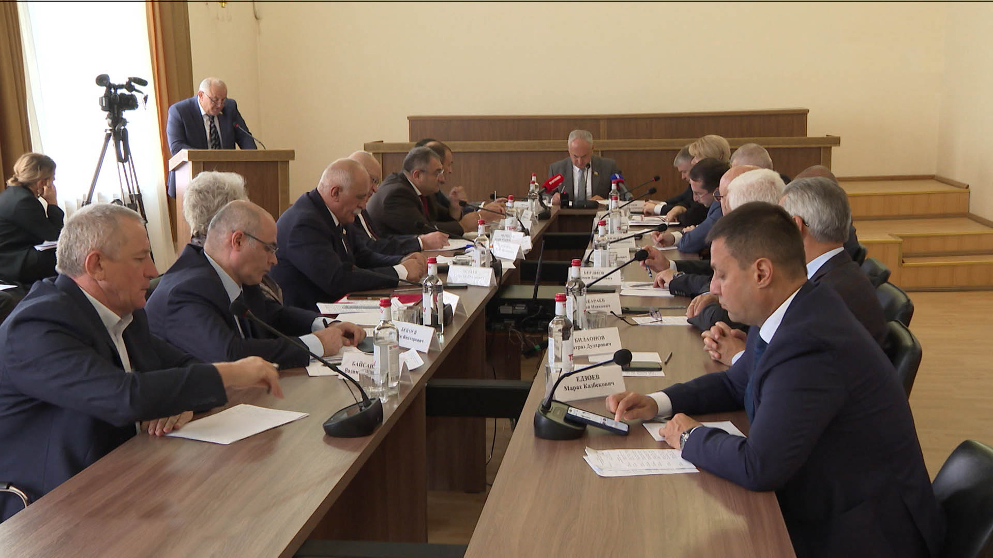 Выездное заседание совета парламента прошло в Дигорском районе