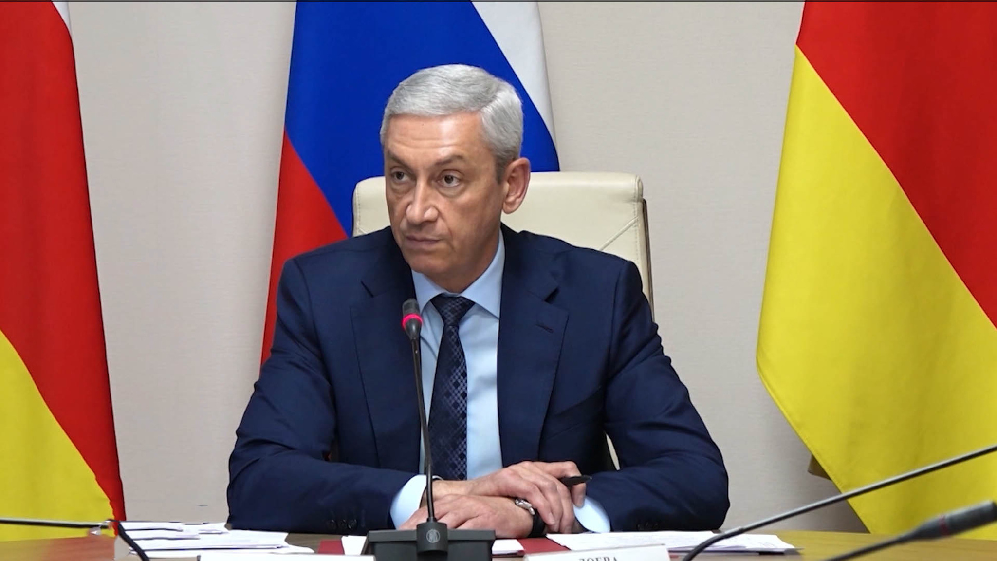 Борис Джанаев провел заседание республиканского Совета по инвестициям