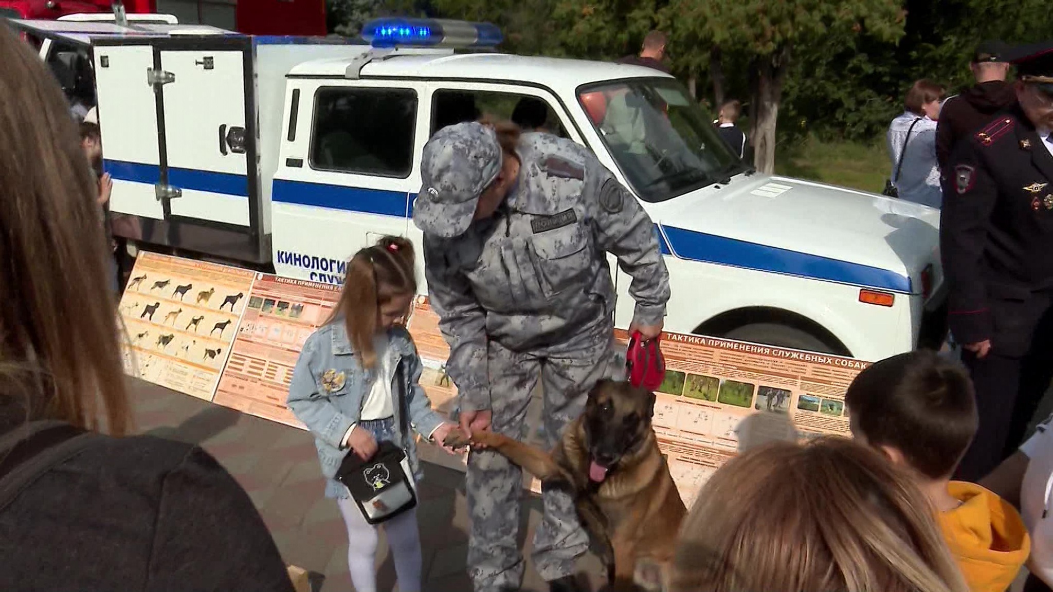 Участников "Парада первоклассников" в Челябинске познакомят с разными профессиями