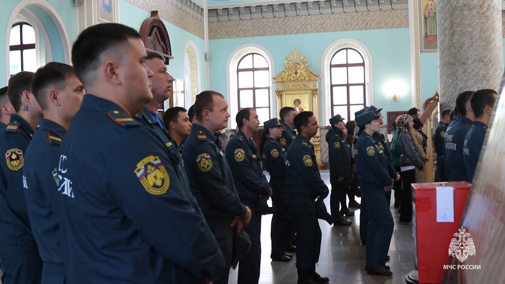 Сотрудники МЧС в Забайкалье приняли участие в торжественных богослужениях в честь иконы Божией Матери «Неопалимая Купина»