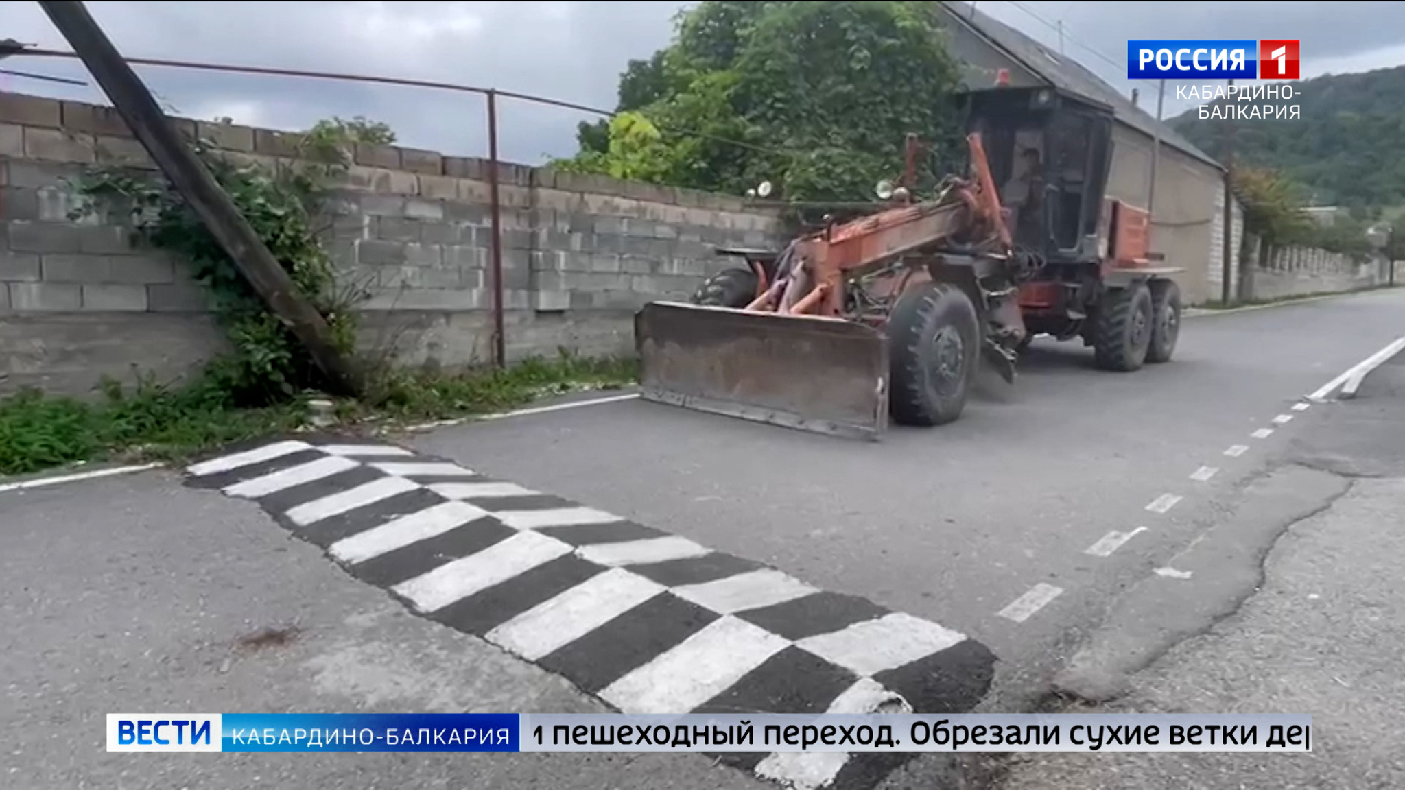 В Кашхатау идет масштабный ремонт дорожного полотна