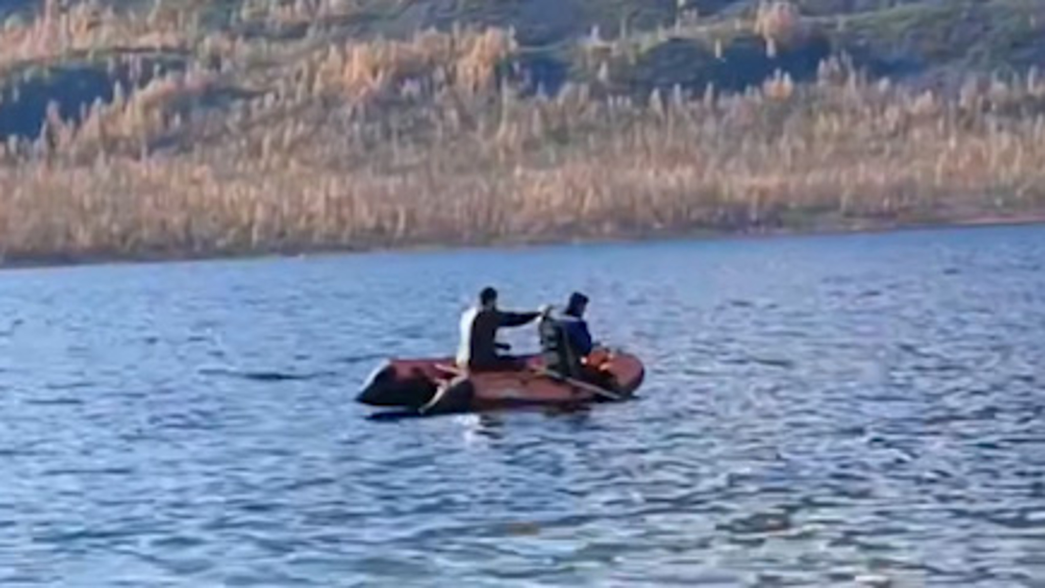 Водолазы Забайкалпожспаса извлекли из затонувшего вездехода тела ещё двух погибших геологов