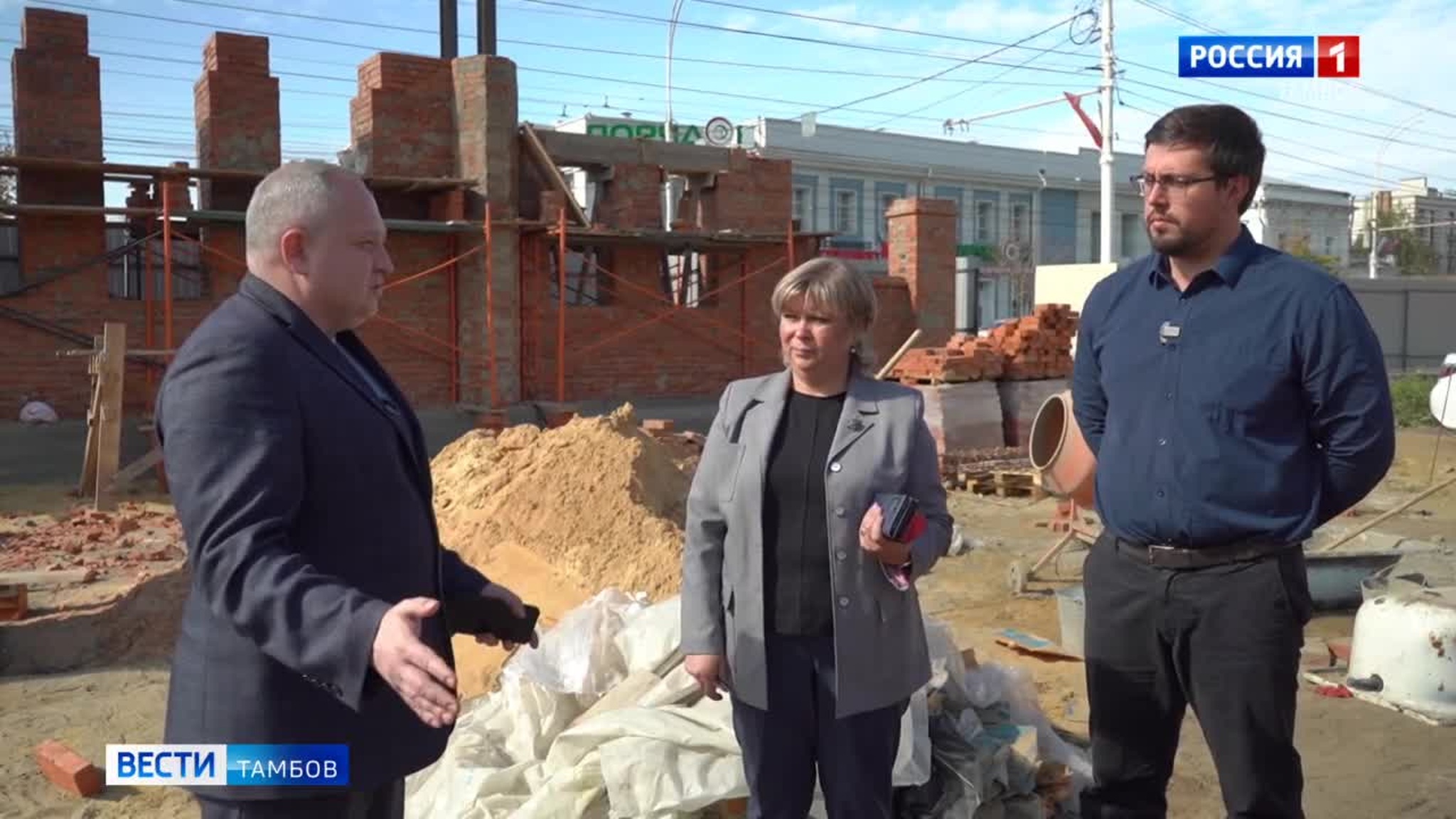 В детский городок «Лукоморье» завезли новое игровое оборудование: Максим Косенков проконтролировалработу по объектам благоустройства
