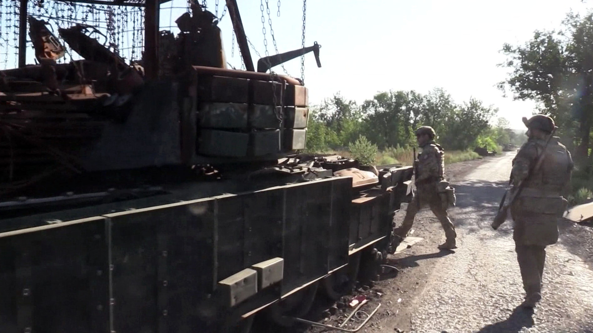 Украинских боевиков окружили с трех сторон